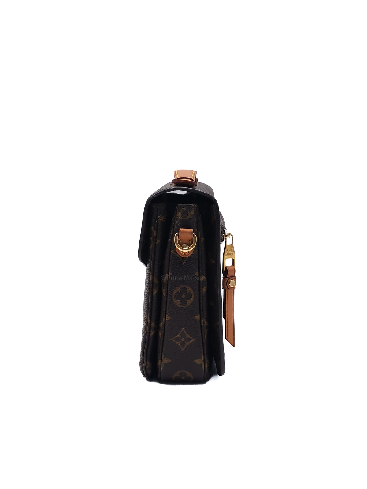Louis Vuitton Pochette Metis in Monogram Canvas and Gold Hardware (Datecode: DR2173)
