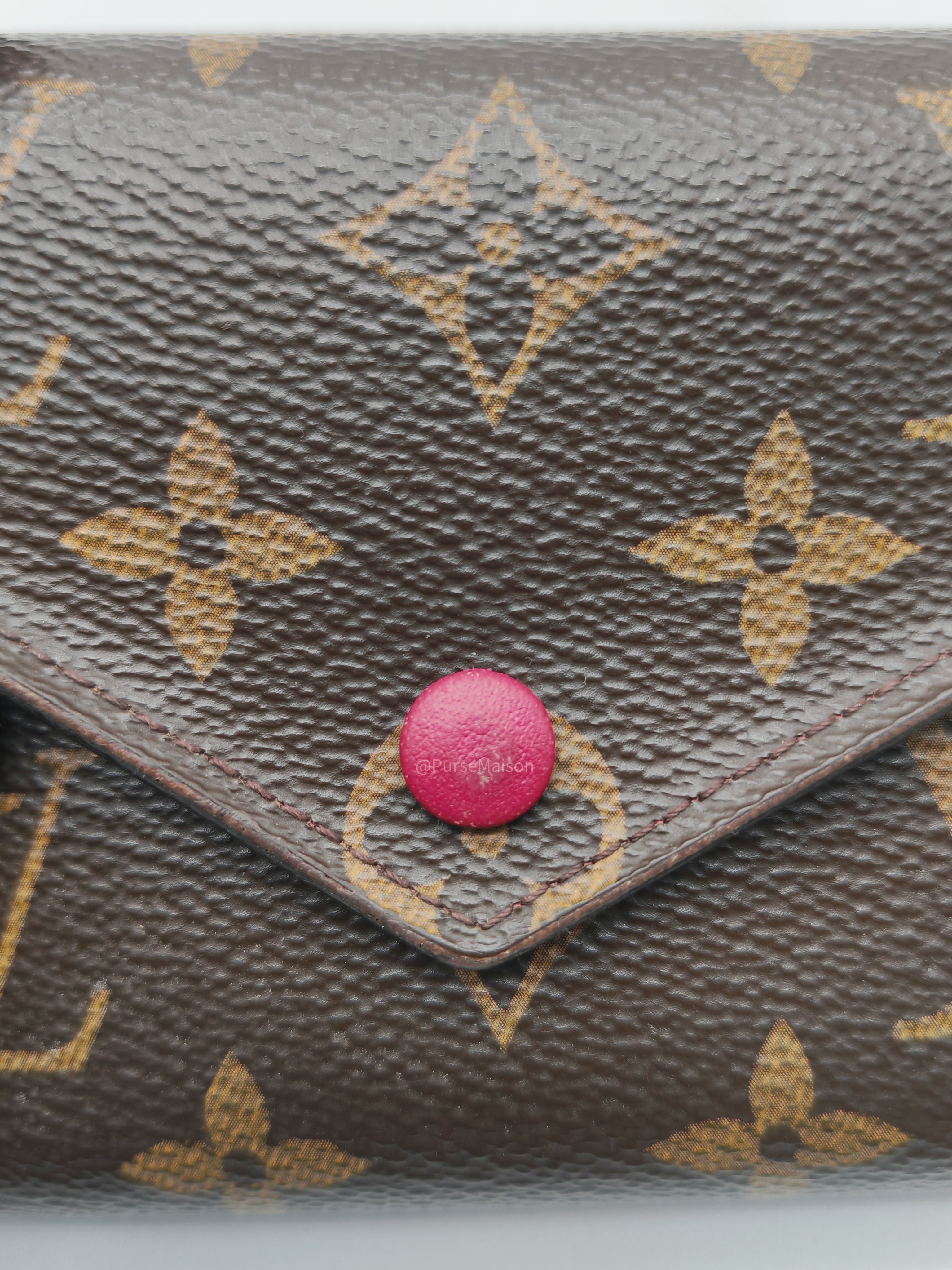 Louis Vuitton Victorine Wallet in Monogram Canvas (Datecode: NZ5127)