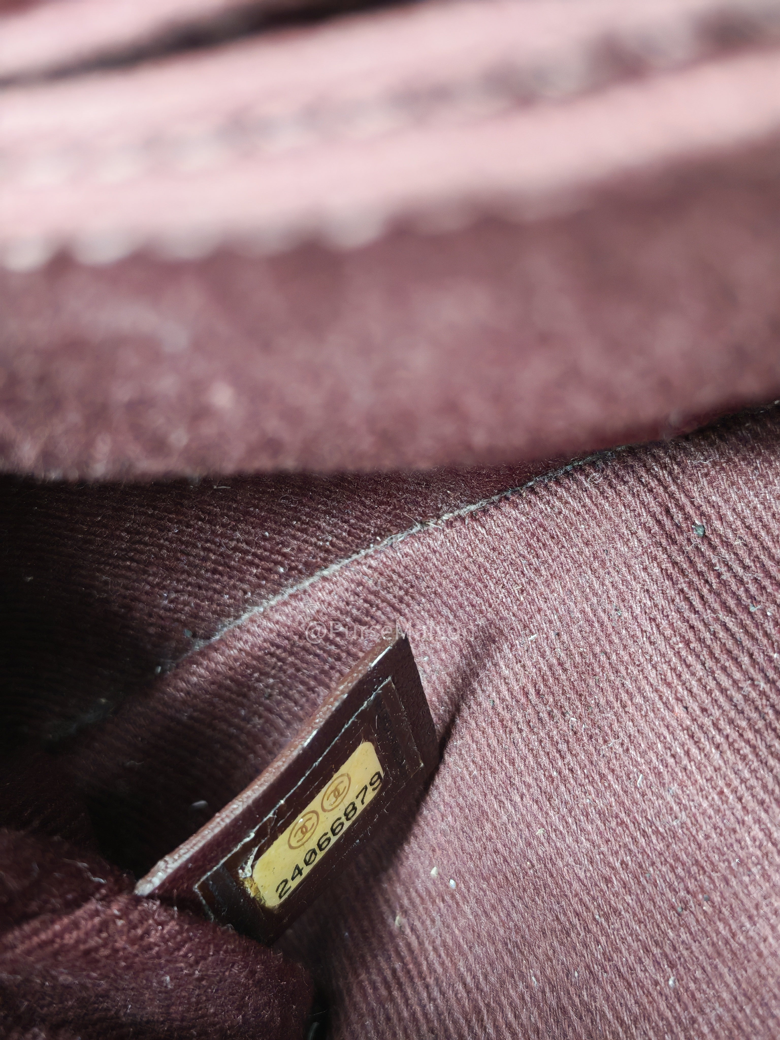 Louis Vuitton Viva-Cite GM in Monogram Canvas and Gold Hardware (Datecode: AR0045)