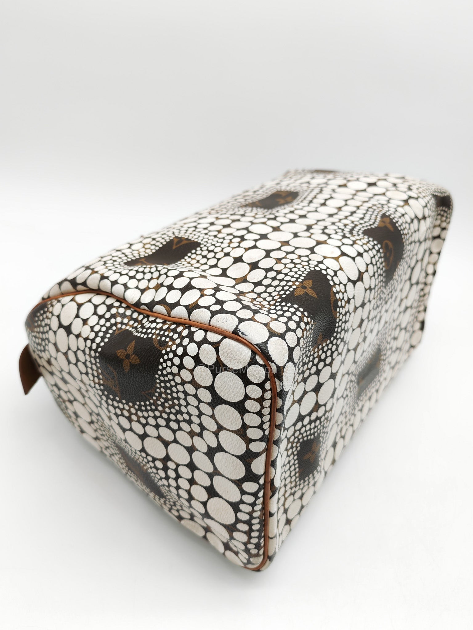 Louis Vuitton X Yayoi Kusama Speedy 30 in White Polka Dot Overlay Monogram Canvas (Datecode: DU4102)