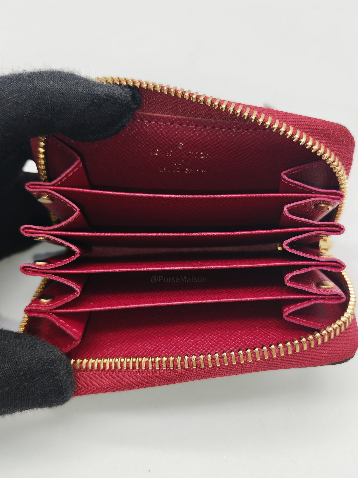 Louis Vuitton Zippy Multicartes Wallet in Monogram Canvas and Gold Hardware