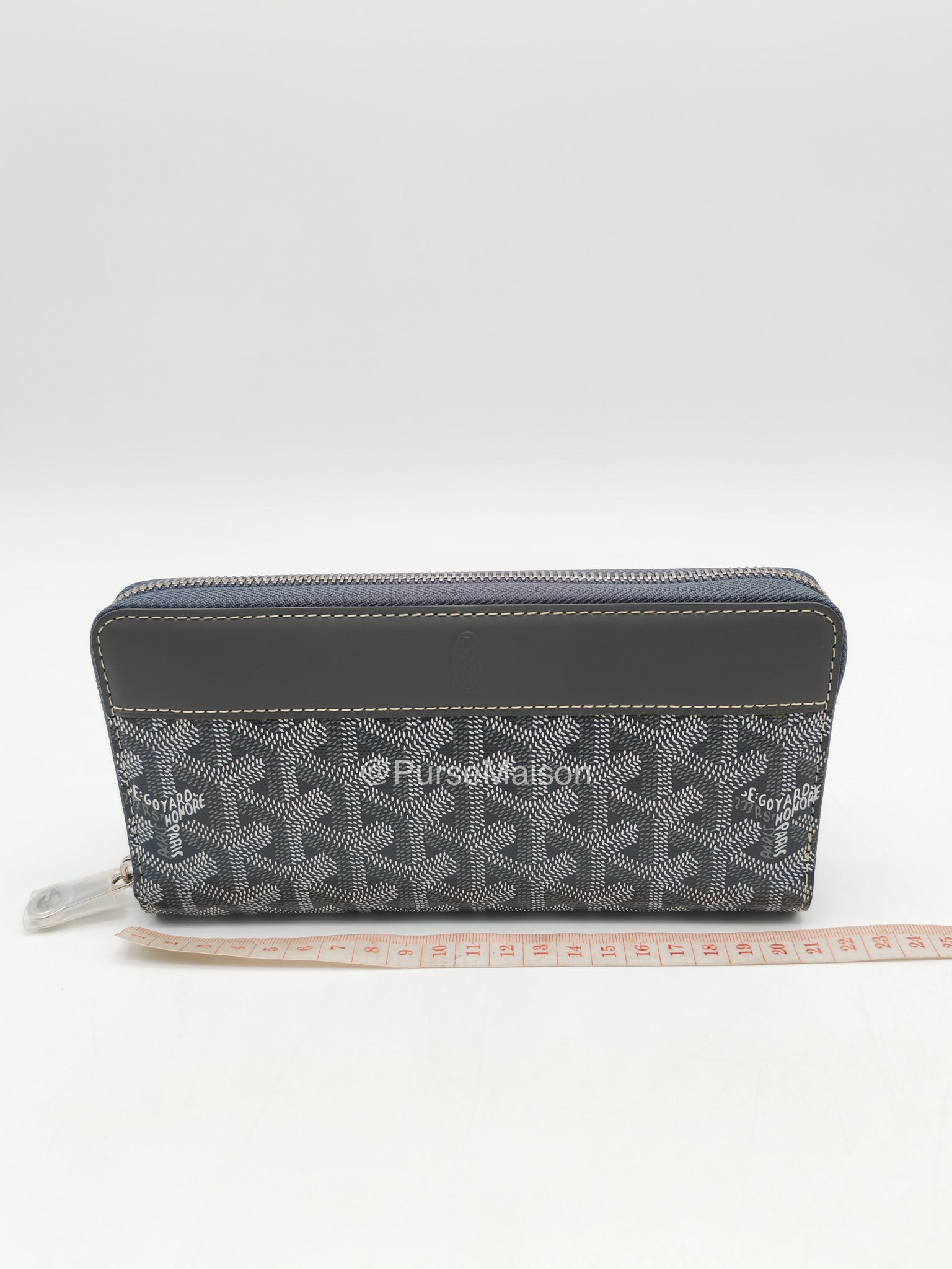 Goyard Matignon Long Zip Around Wallet (GM) in Grey Goyardine Canvas