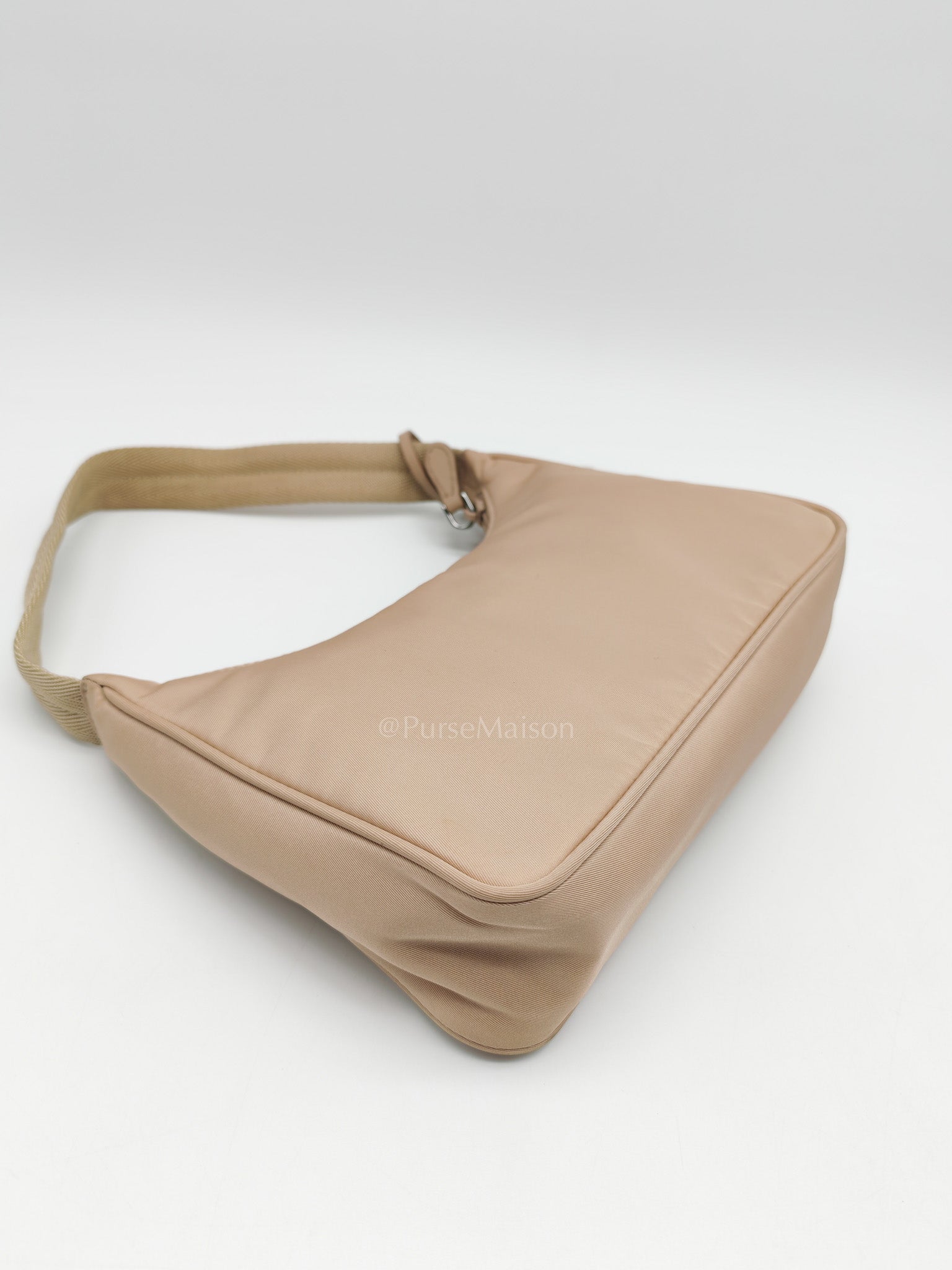Re-Edition 2000 Mini Bag in Beige Tessuto Nylon Canvas