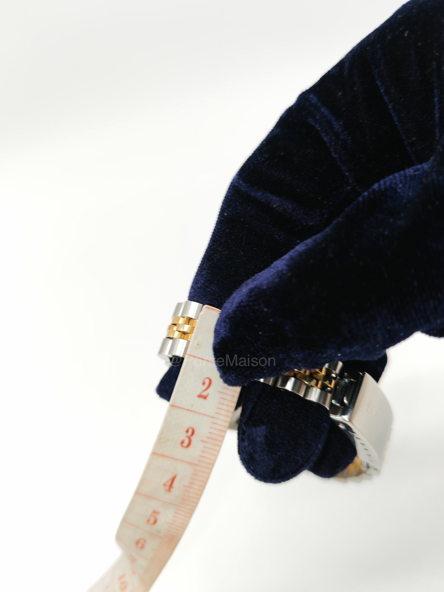 Rolex Oyster Perpetual Datejust White Roman Numeral Dial Two Tone Jubilee Bracelet 26 mm Ref. No. 69173 (1996)