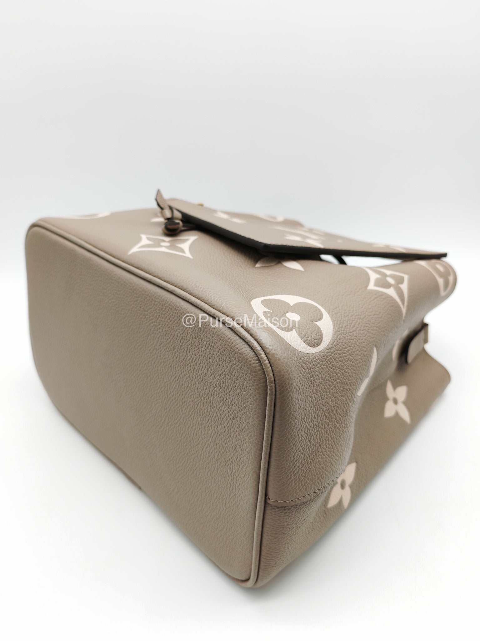 Louis Vuitton Neo Noe MM in Bicolor Monogram Tourterelle Empreinte Leather (Microchip)