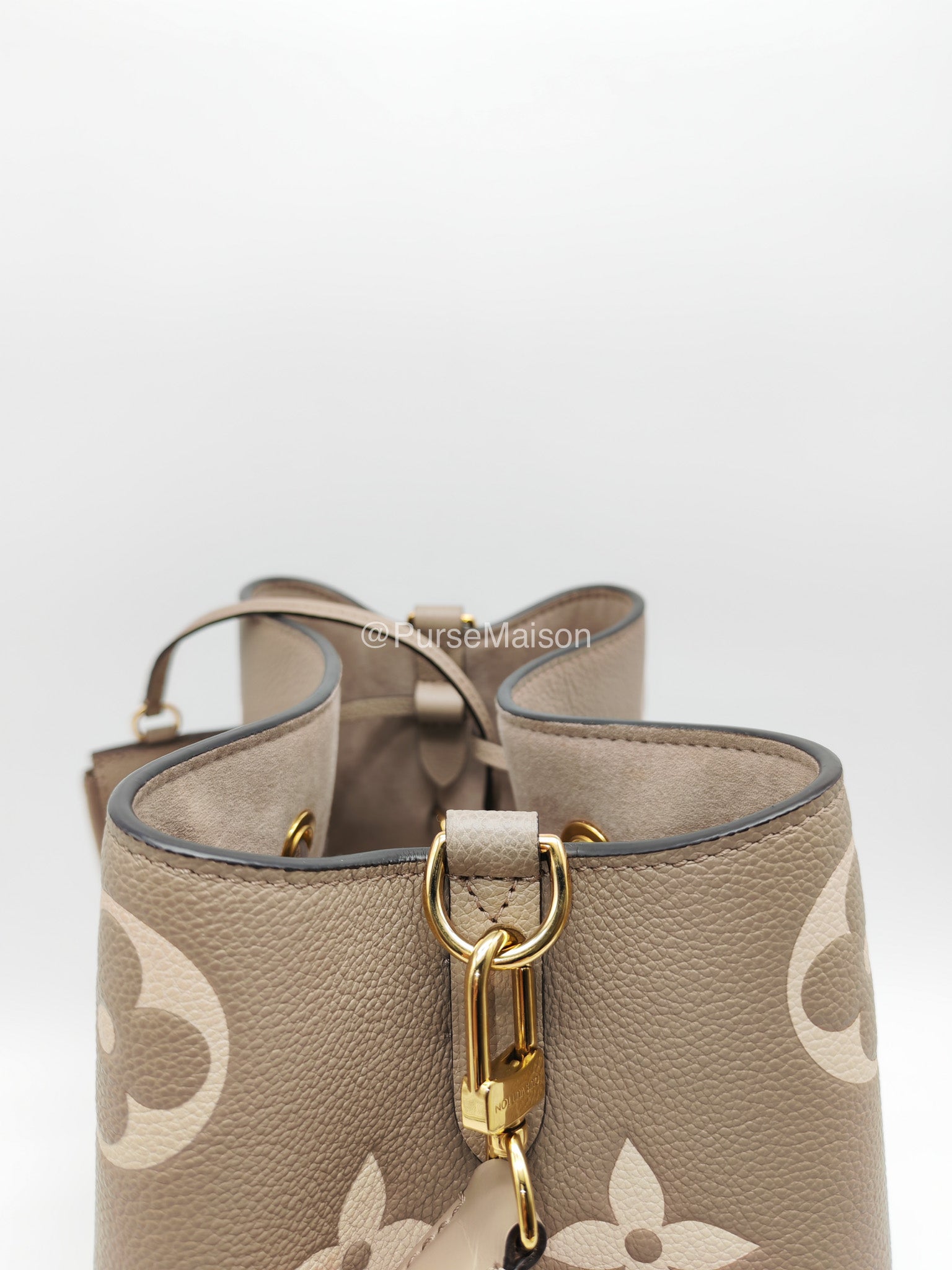 Louis Vuitton Neo Noe MM in Bicolor Monogram Tourterelle Empreinte Leather (Microchip)