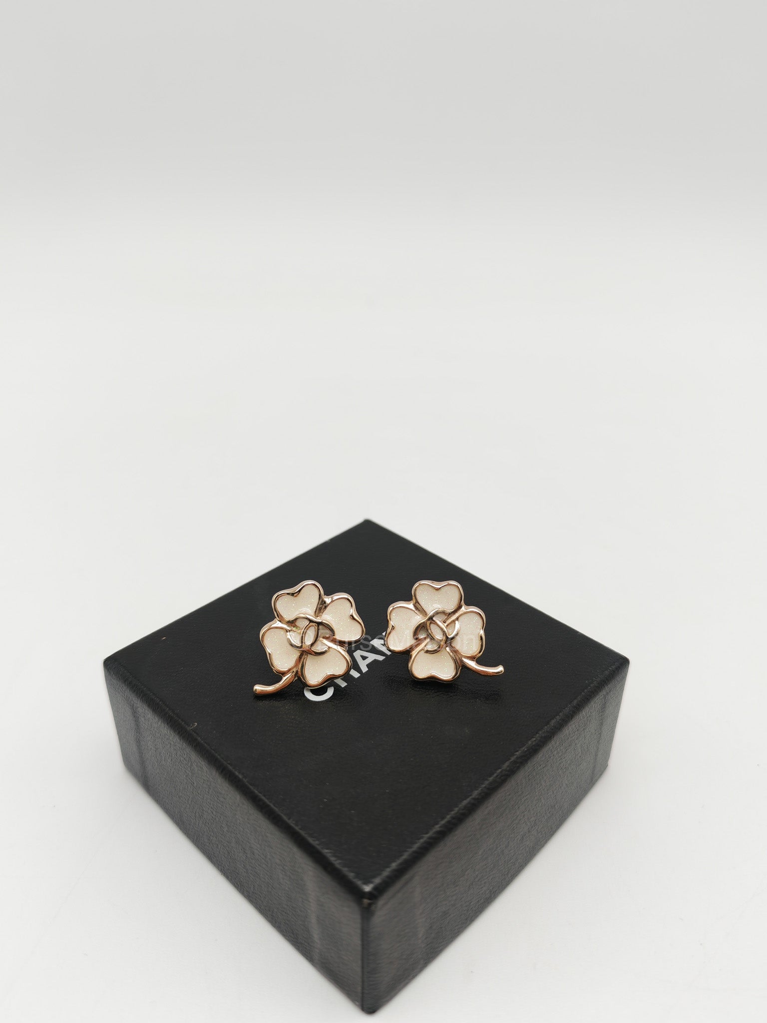Chanel White Enamel Four-Leaf Clover CC Earrings