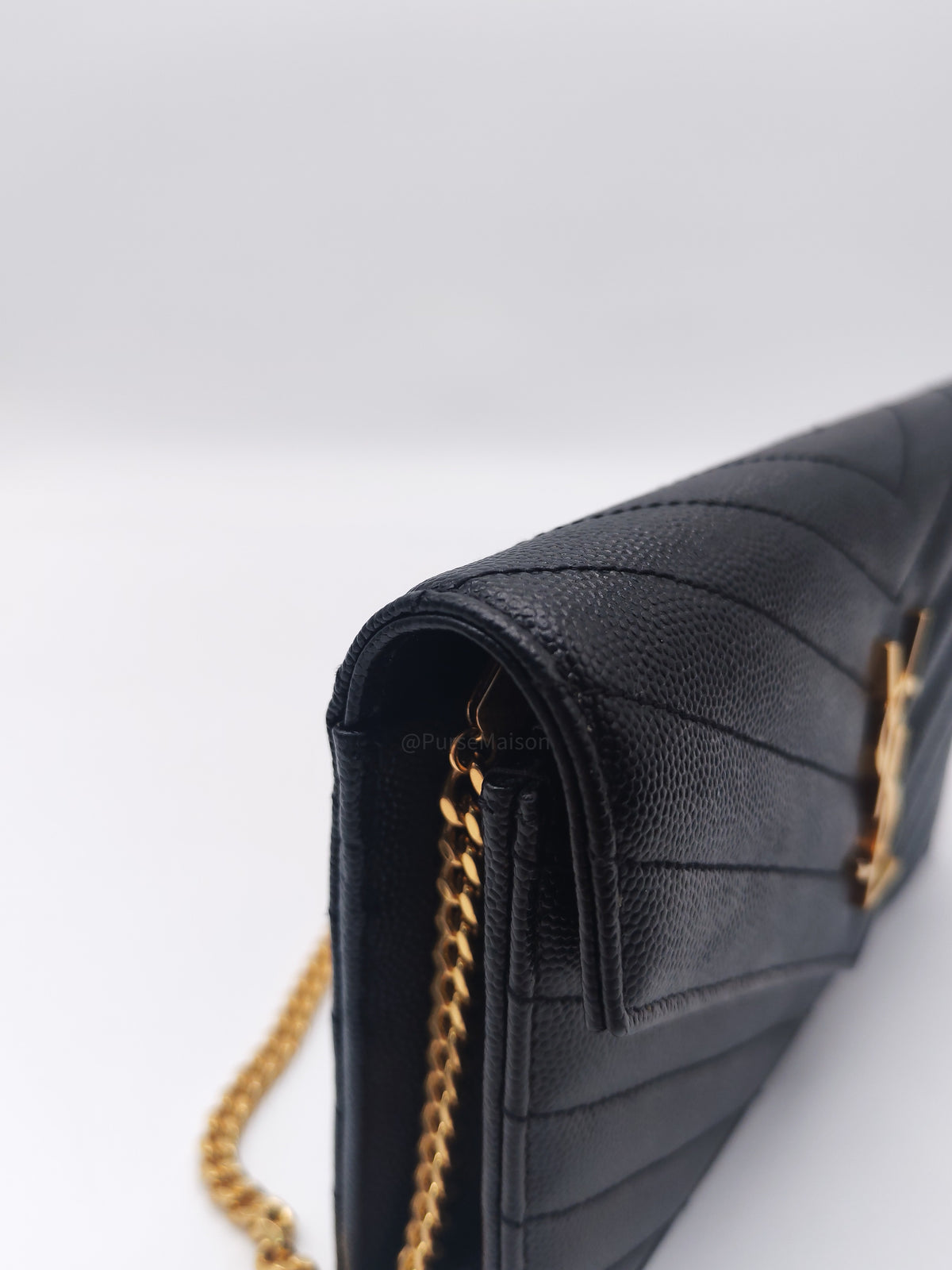 Yves Saint Laurent Portefeuille Wallet on Chain in Black Chevron Graine De Poudre Leather Gold Hardware