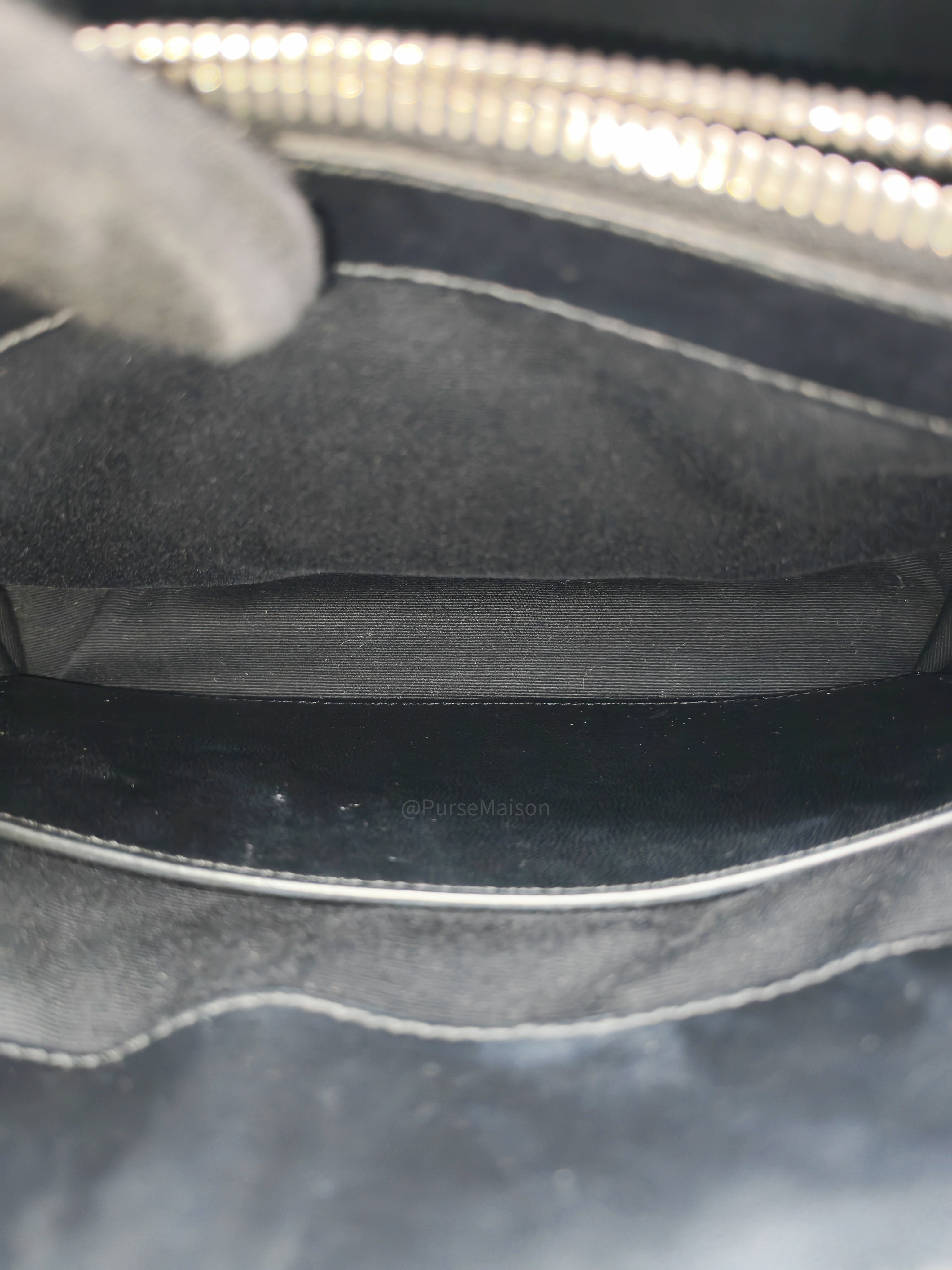 Yves Saint Laurent Loulou Shopping Tote Bag in Black Y Quilted Calfskin Leather and Silver Hardware