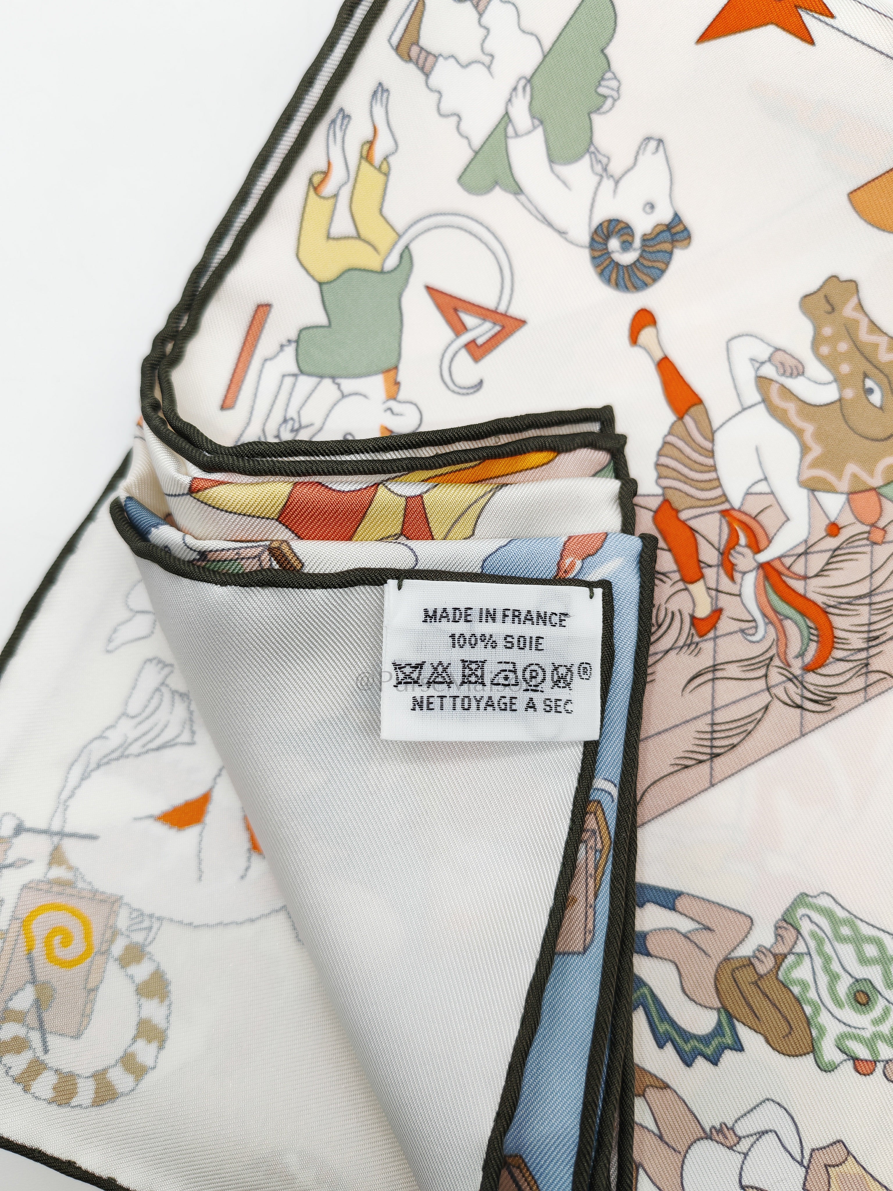 Academia Hippica in White Rose Poudre Beige Silk Scarf 90x90 cm | Purse Maison Luxury Bags Shop