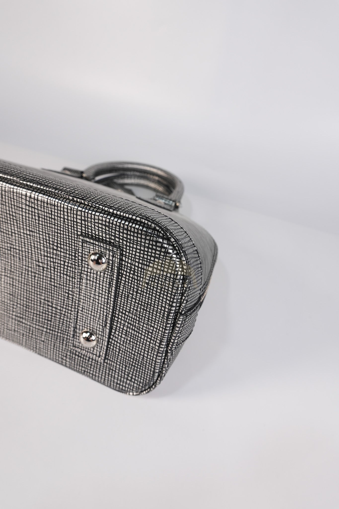 Alma BB in Metallic Silver Epi Leather & Silver Hardware (Date Code: SN1195) | Purse Maison Luxury Bags Shop