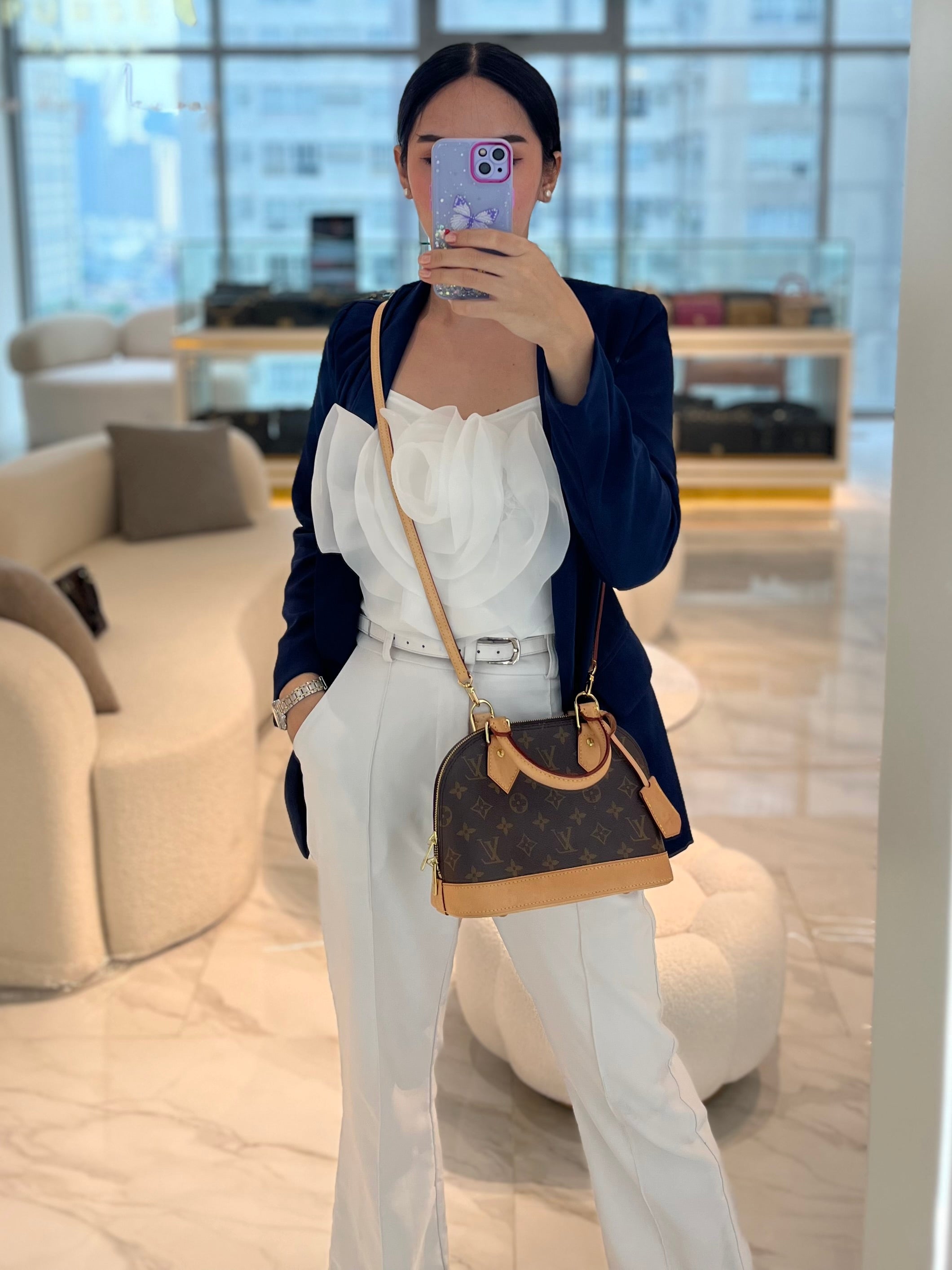 Alma BB in Monogram Canvas (Date code: Microchip) | Purse Maison Luxury Bags Shop