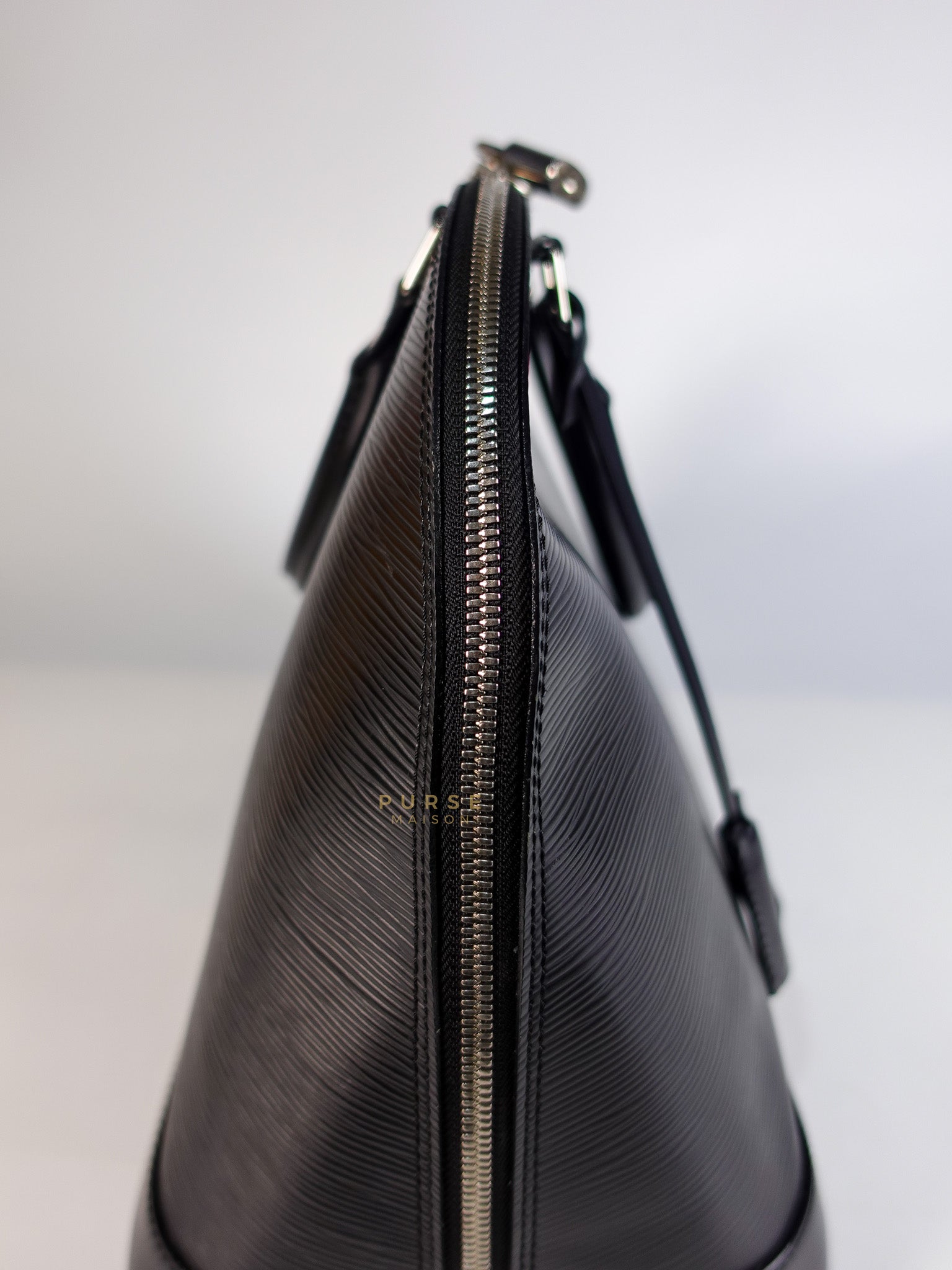 Alma GM in Black Epi Leather Microchip | Purse Maison Luxury Bags Shop