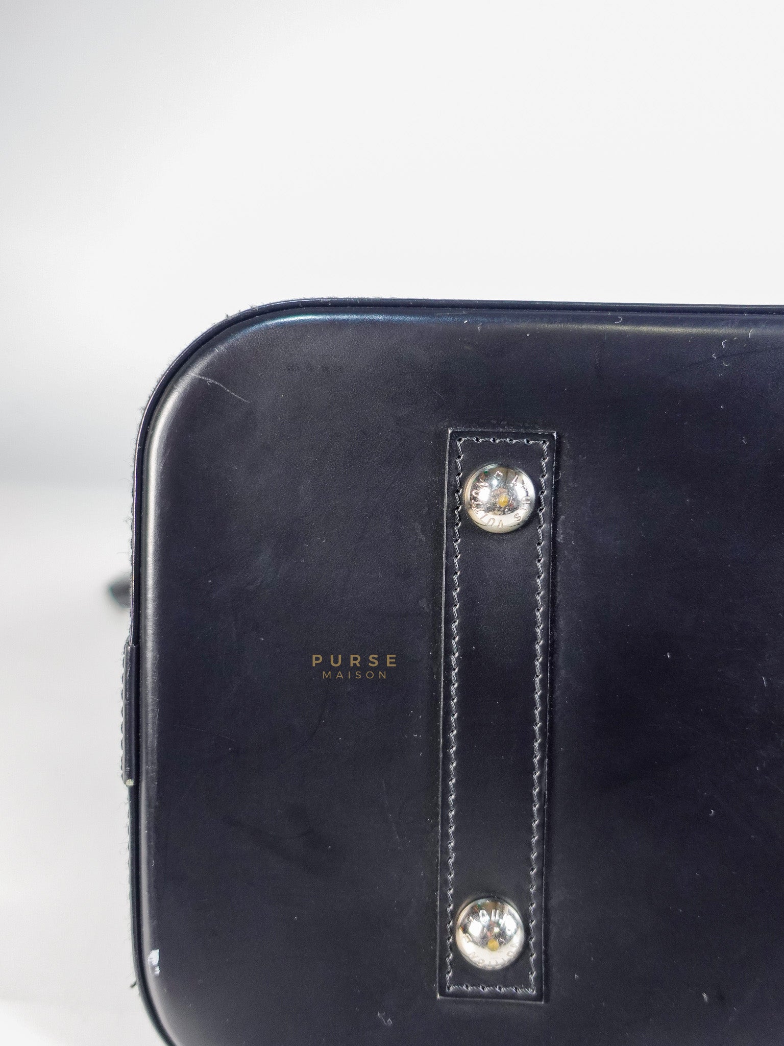 Alma GM in Black Epi Leather Microchip | Purse Maison Luxury Bags Shop