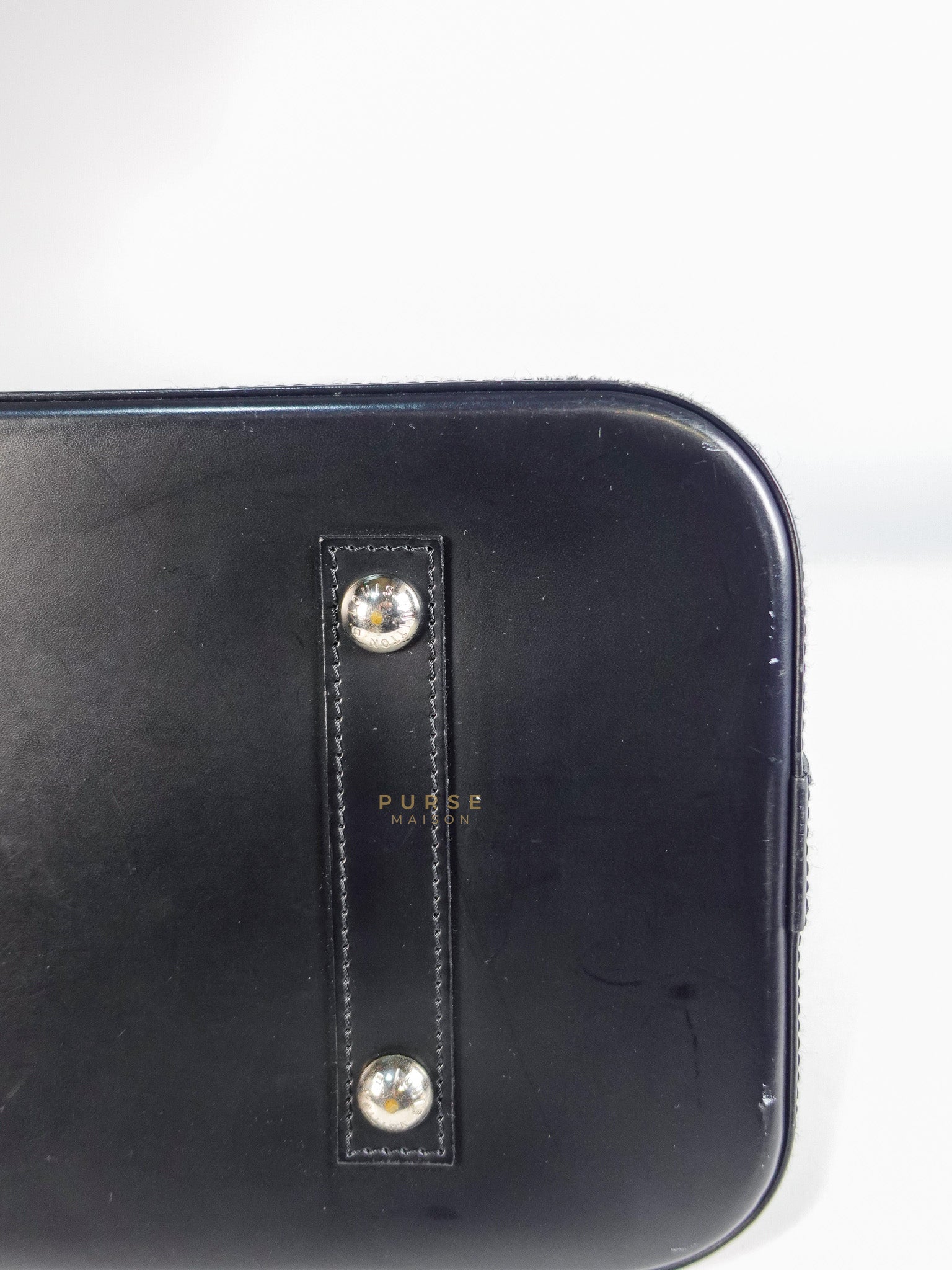 Alma GM in Black Epi Leather Microchip | Purse Maison Luxury Bags Shop