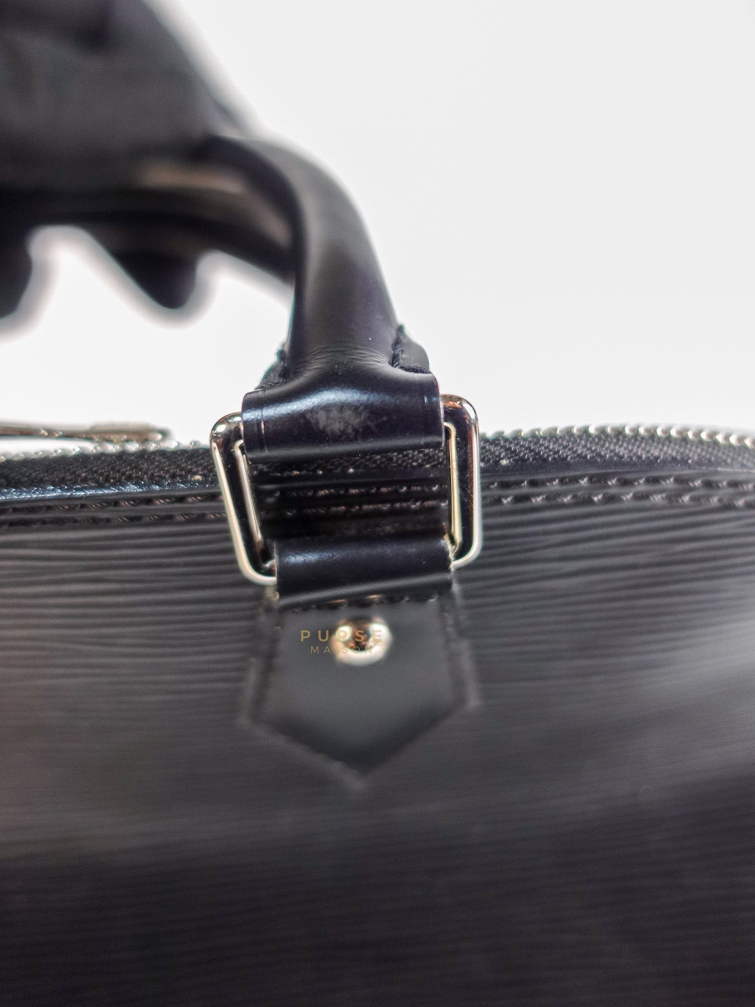 Alma GM in Black Epi Leather Microchip | Purse Maison Luxury Bags Shop