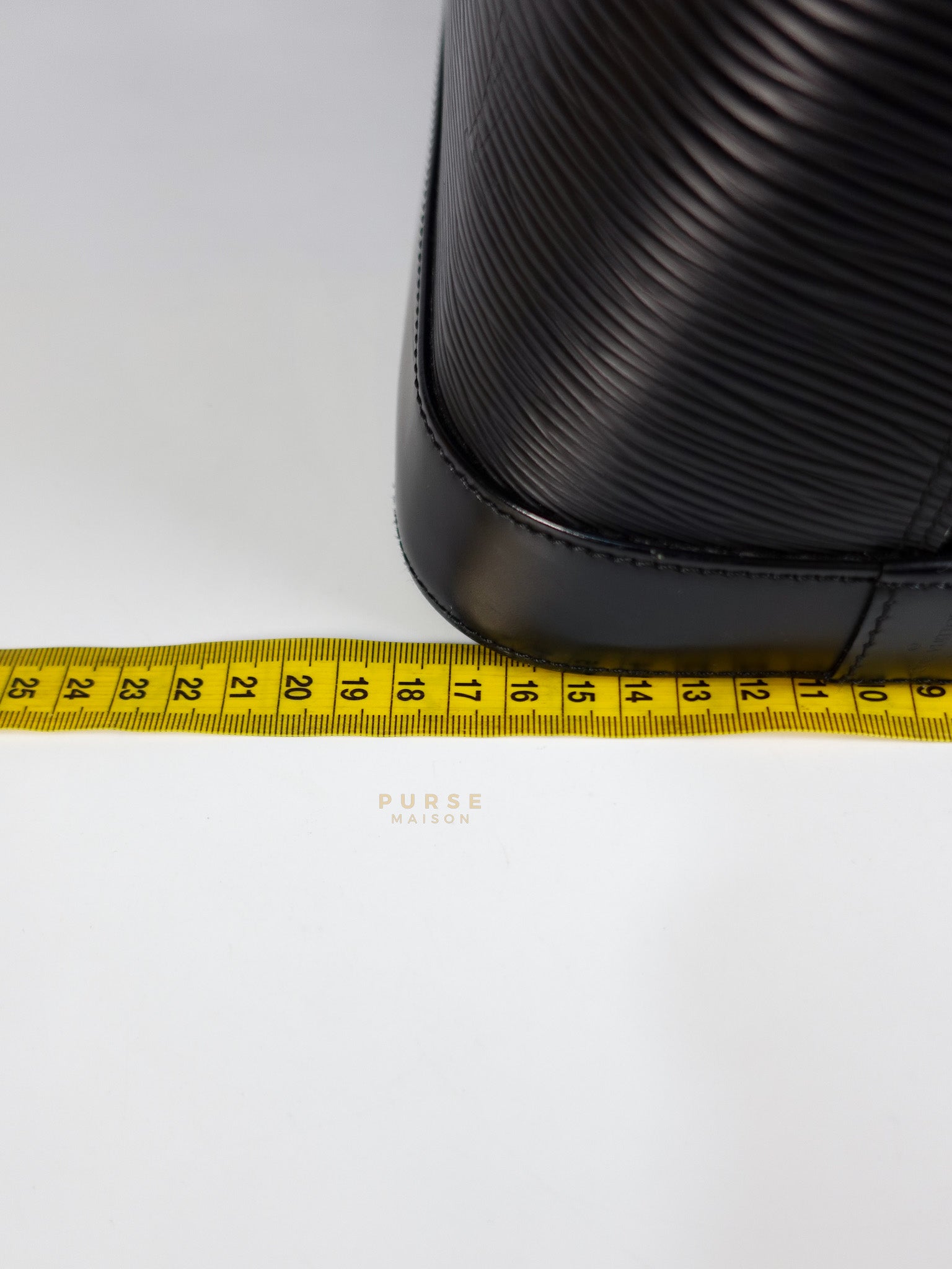 Alma GM in Black Epi Leather Microchip | Purse Maison Luxury Bags Shop