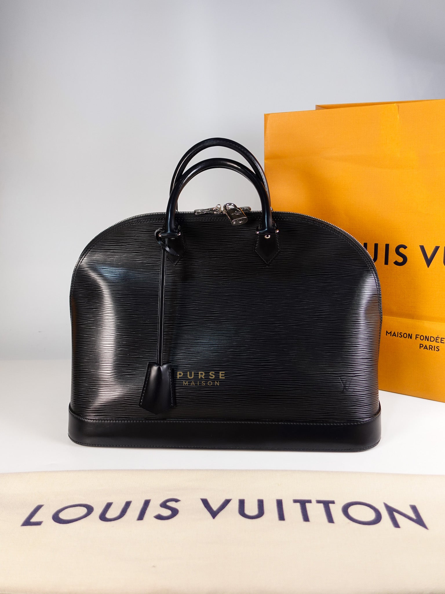 Alma GM in Black Epi Leather Microchip | Purse Maison Luxury Bags Shop