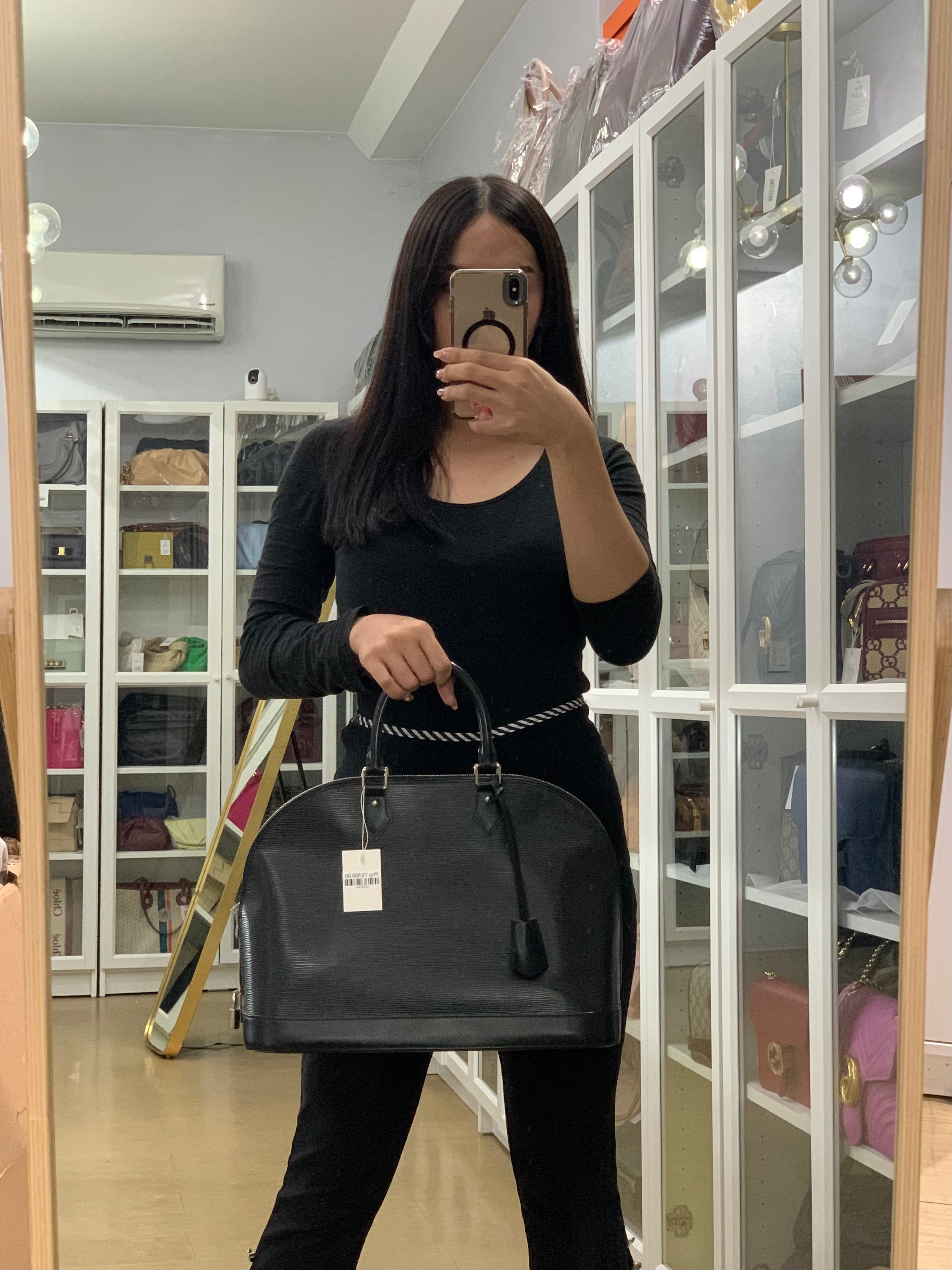 Alma GM in Black Epi Leather Microchip | Purse Maison Luxury Bags Shop