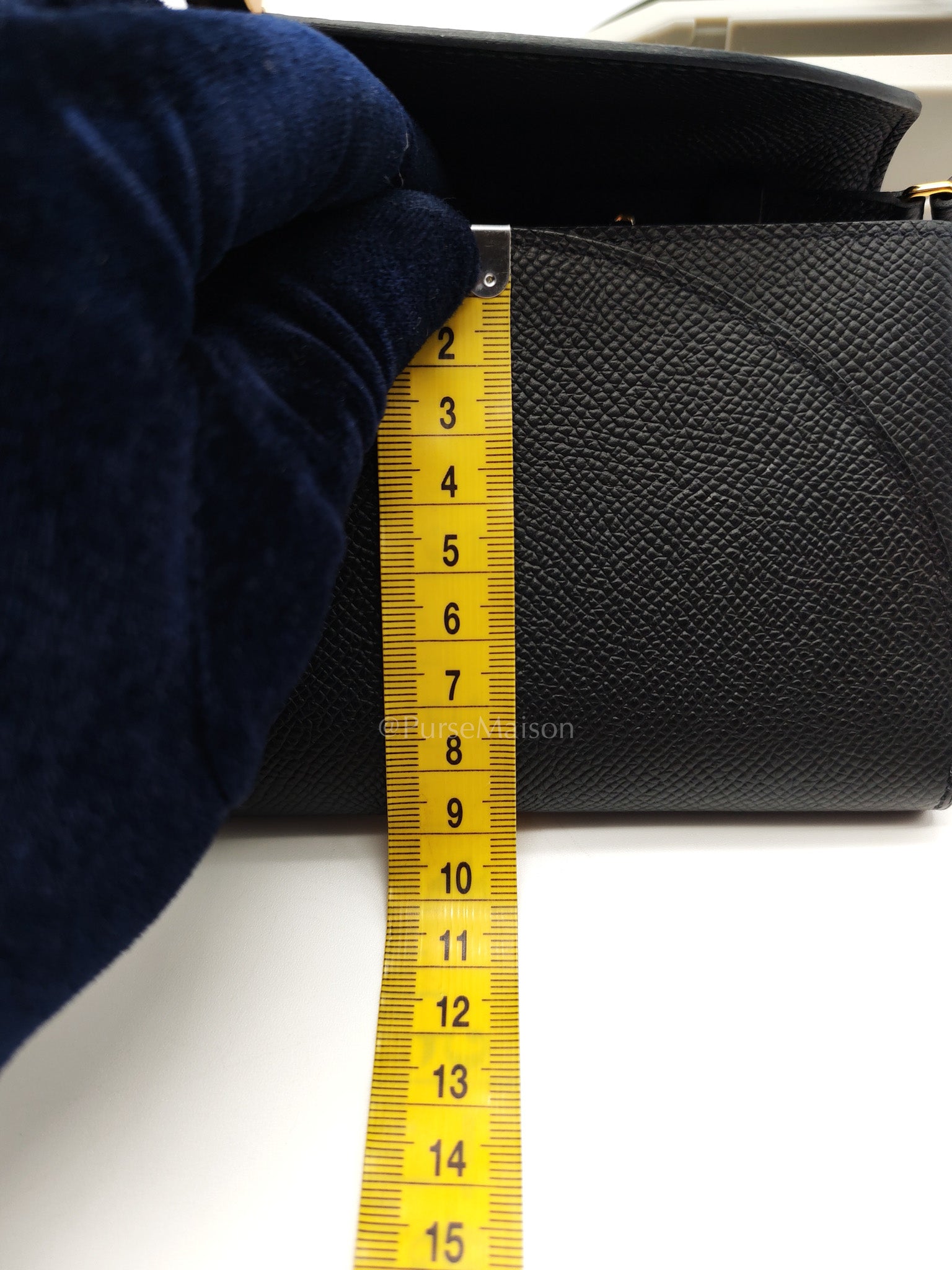 Maillon To Go in Black Epsom Leather & So Black/Gold Hardware Stamp W (2024)