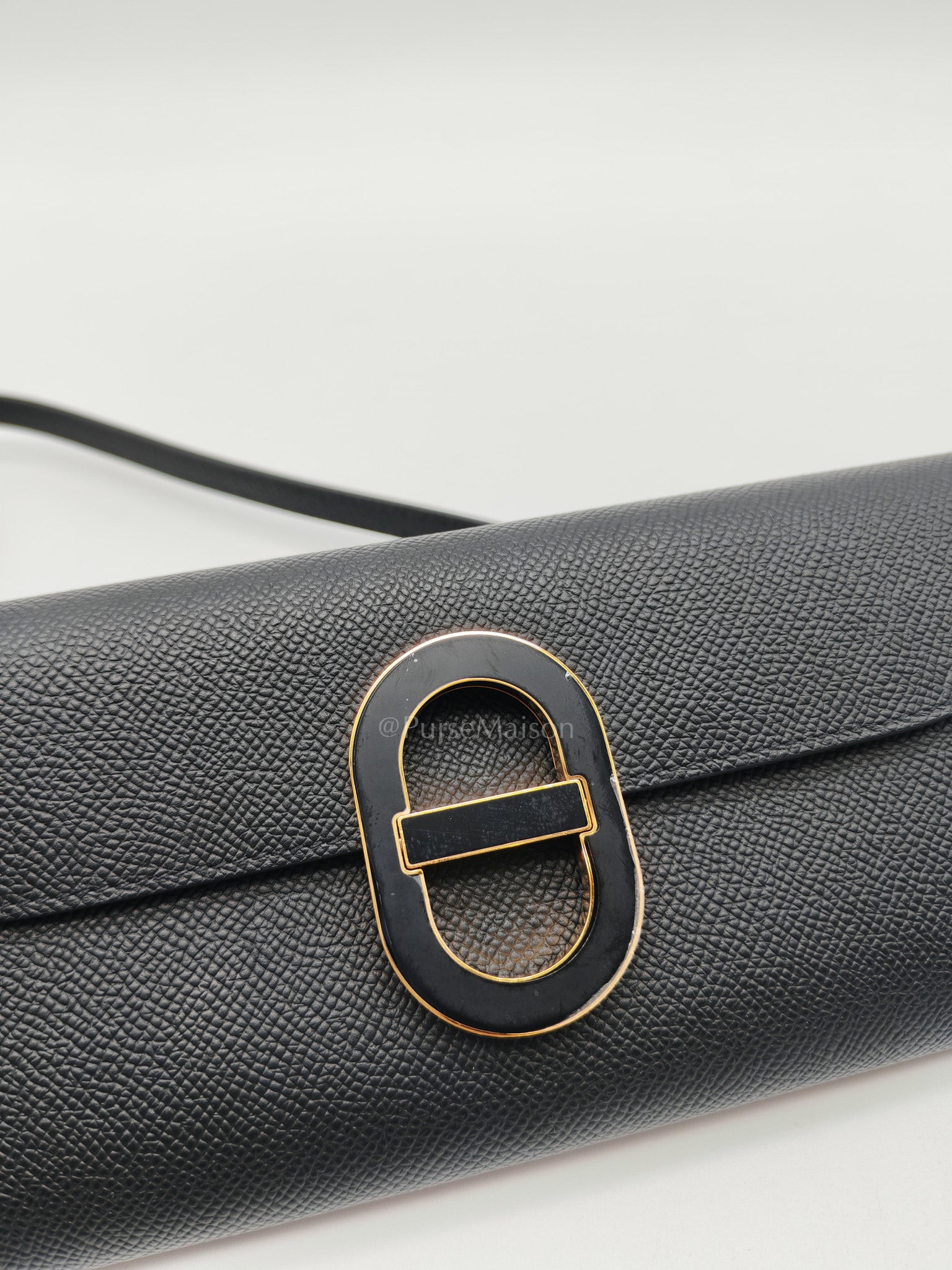 Maillon To Go in Black Epsom Leather & So Black/Gold Hardware Stamp W (2024)