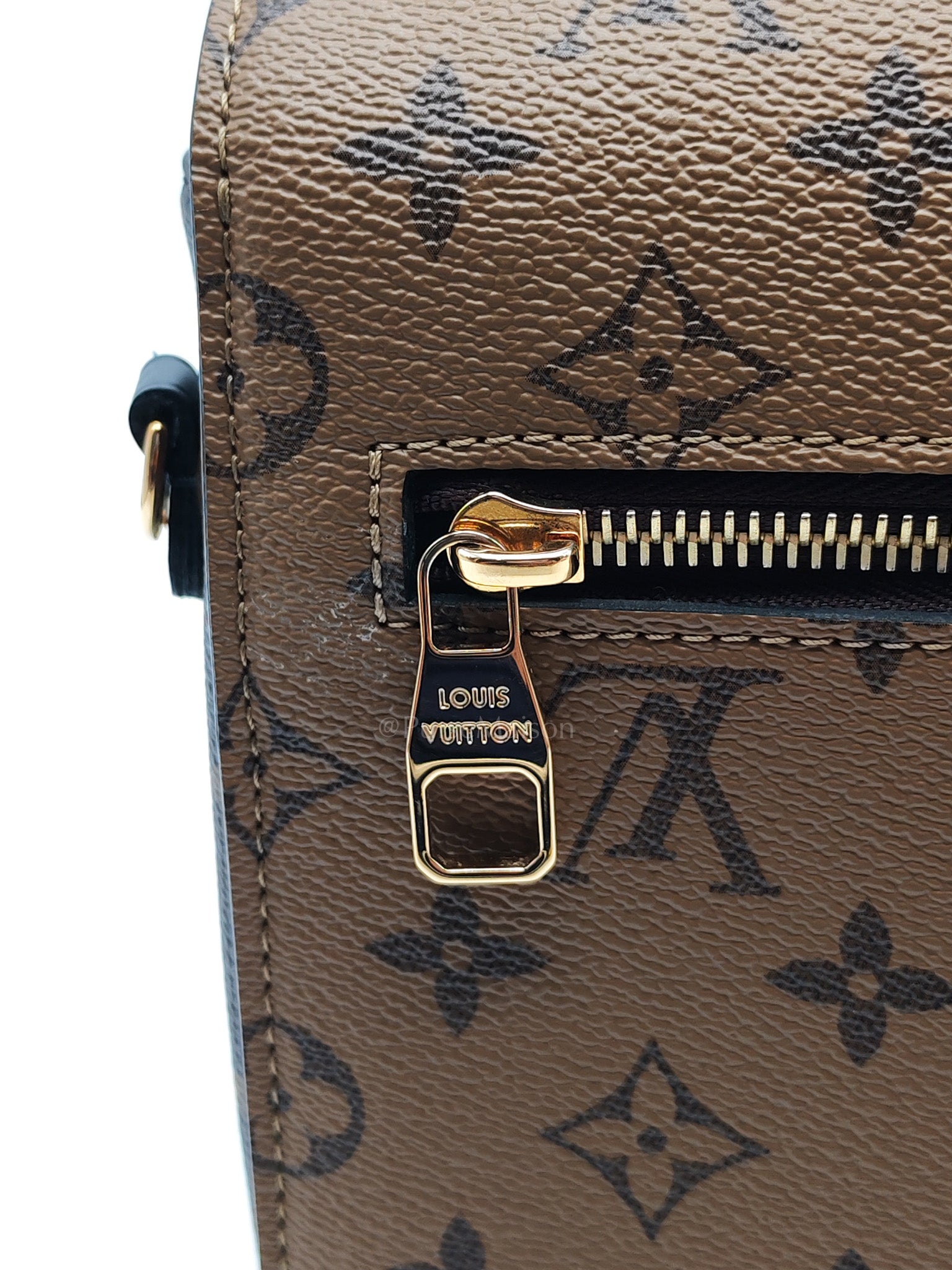 Metis in Reverse Monogram Canvas Crossbody Bag (Microchip)