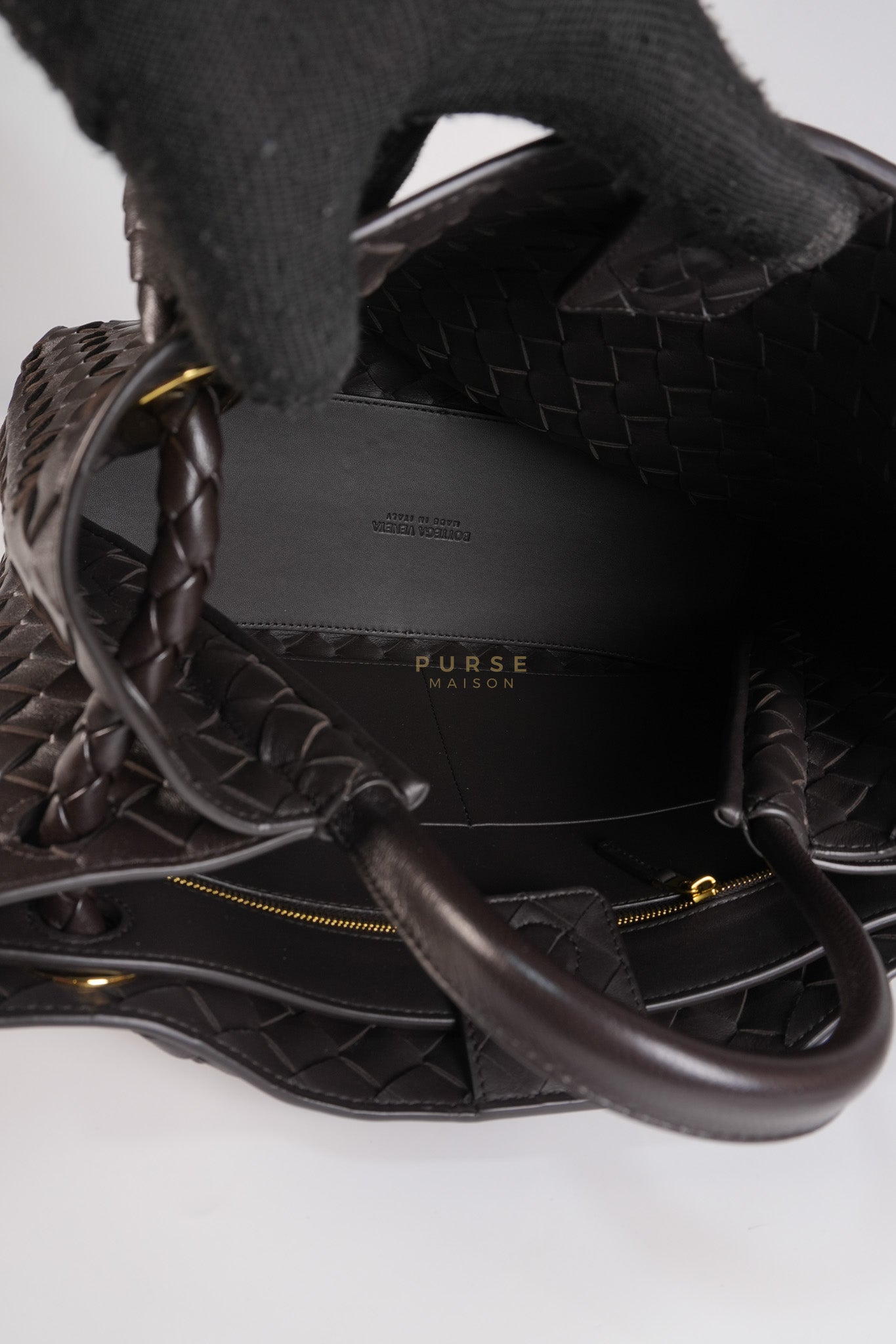 Andiamo Medium in Fondant Intrecciato Nappa Leather | Purse Maison Luxury Bags Shop