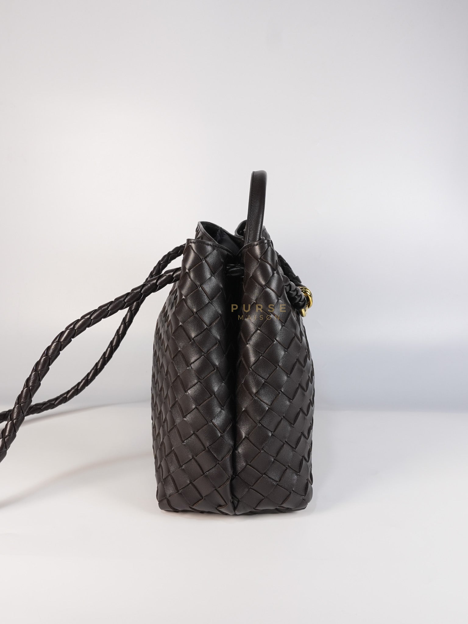 Andiamo Medium in Fondant Intrecciato Nappa Leather | Purse Maison Luxury Bags Shop