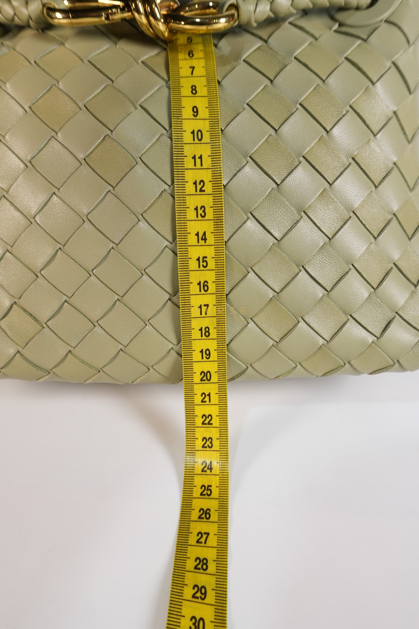 Andiamo Medium in Travertine Intrecciato Leather | Purse Maison Luxury Bags Shop