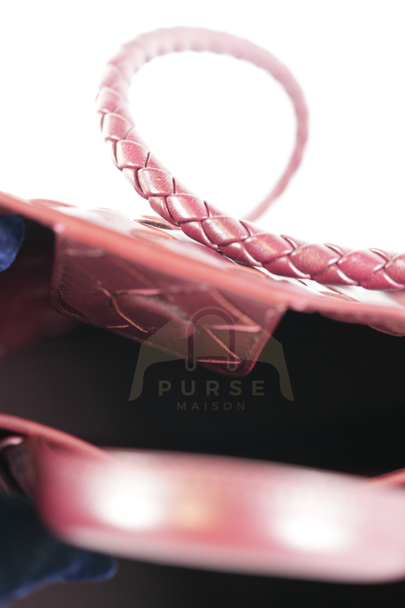 Andiamo Small in Burgundy Nappa Intrecciato Leather Shoulder Bag | Purse Maison Luxury Bags Shop