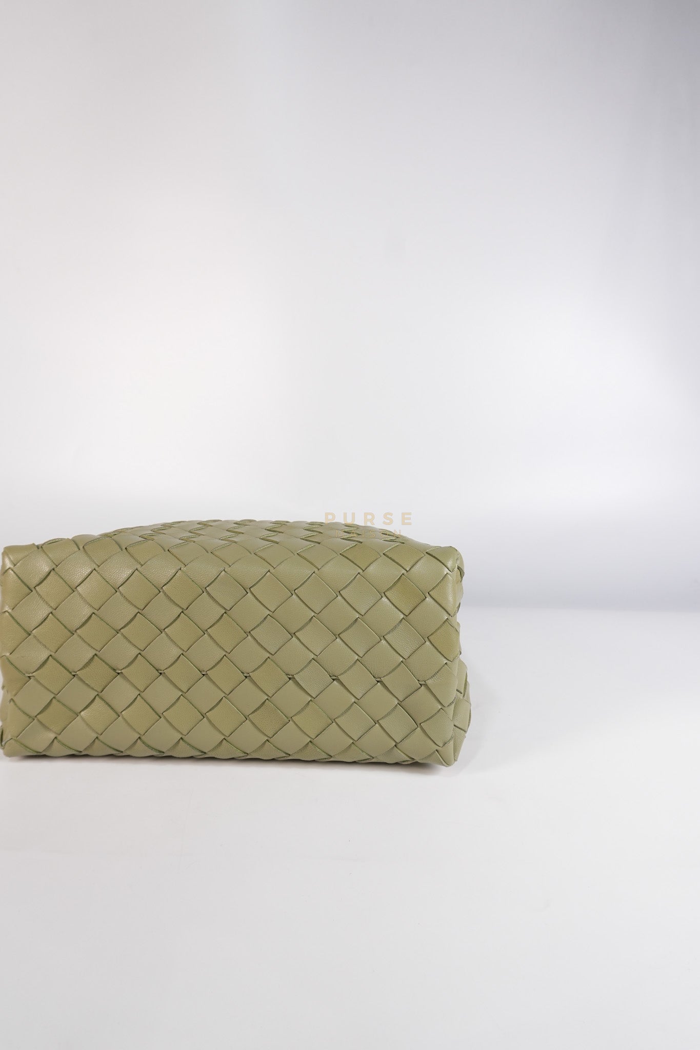 Andiamo Medium in Travertine Intrecciato Leather | Purse Maison Luxury Bags Shop