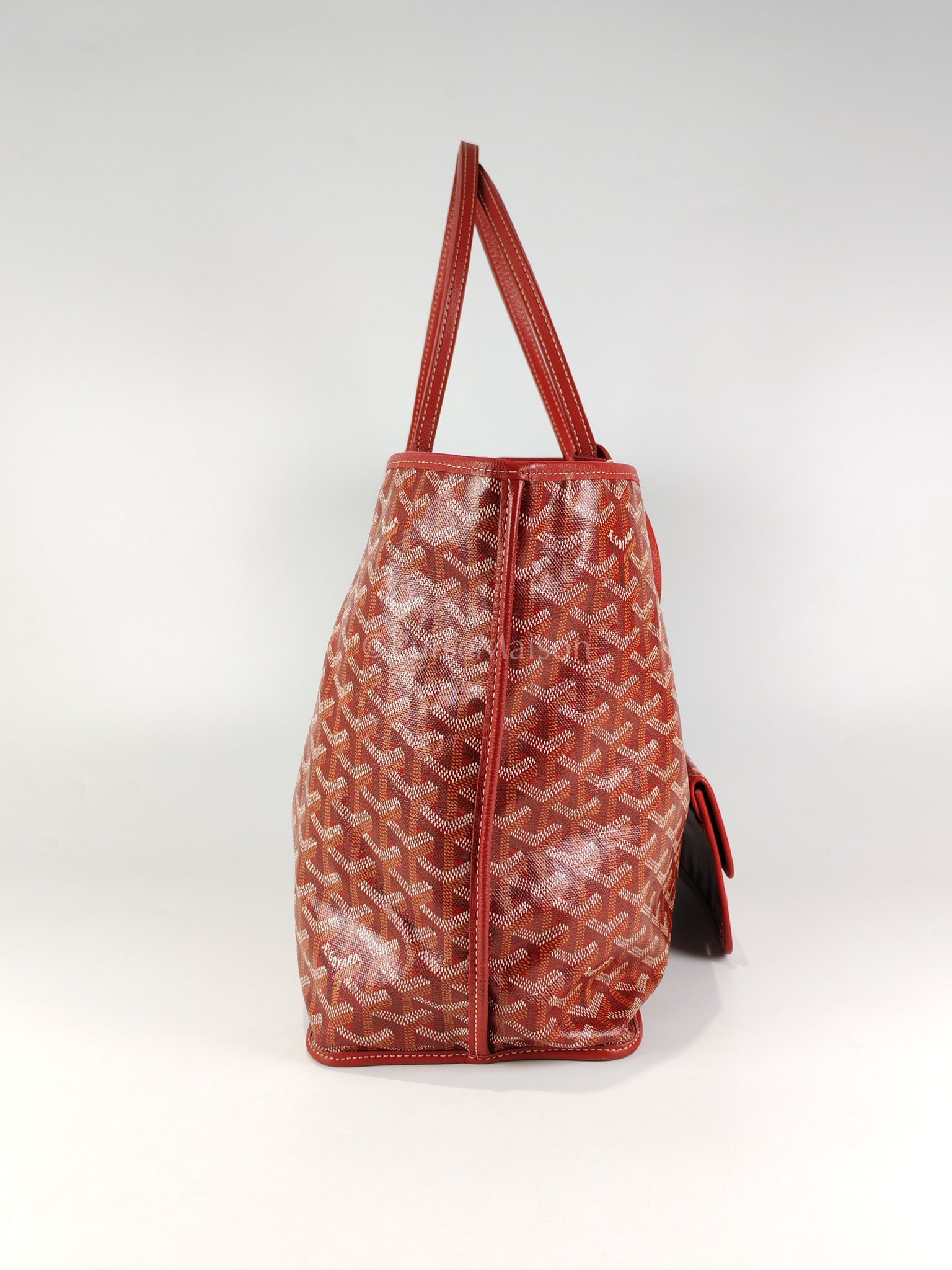 Anjou PM Bag in Red Goyardine Canvas | Purse Maison Luxury Bags Shop