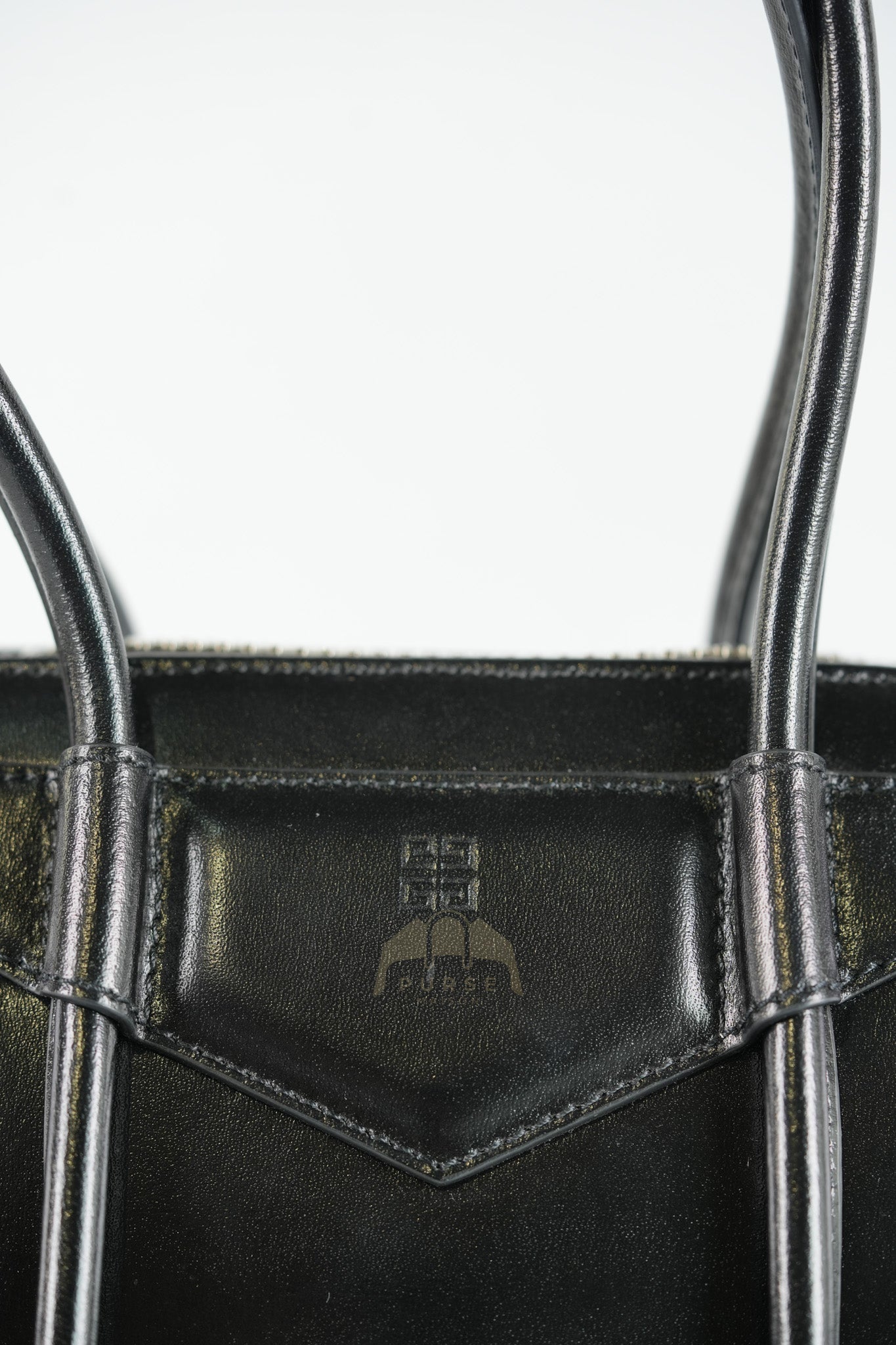 Antigona Lock Mini Handbag in Black Smooth Shiny Calfskin Leather | Purse Maison Luxury Bags Shop