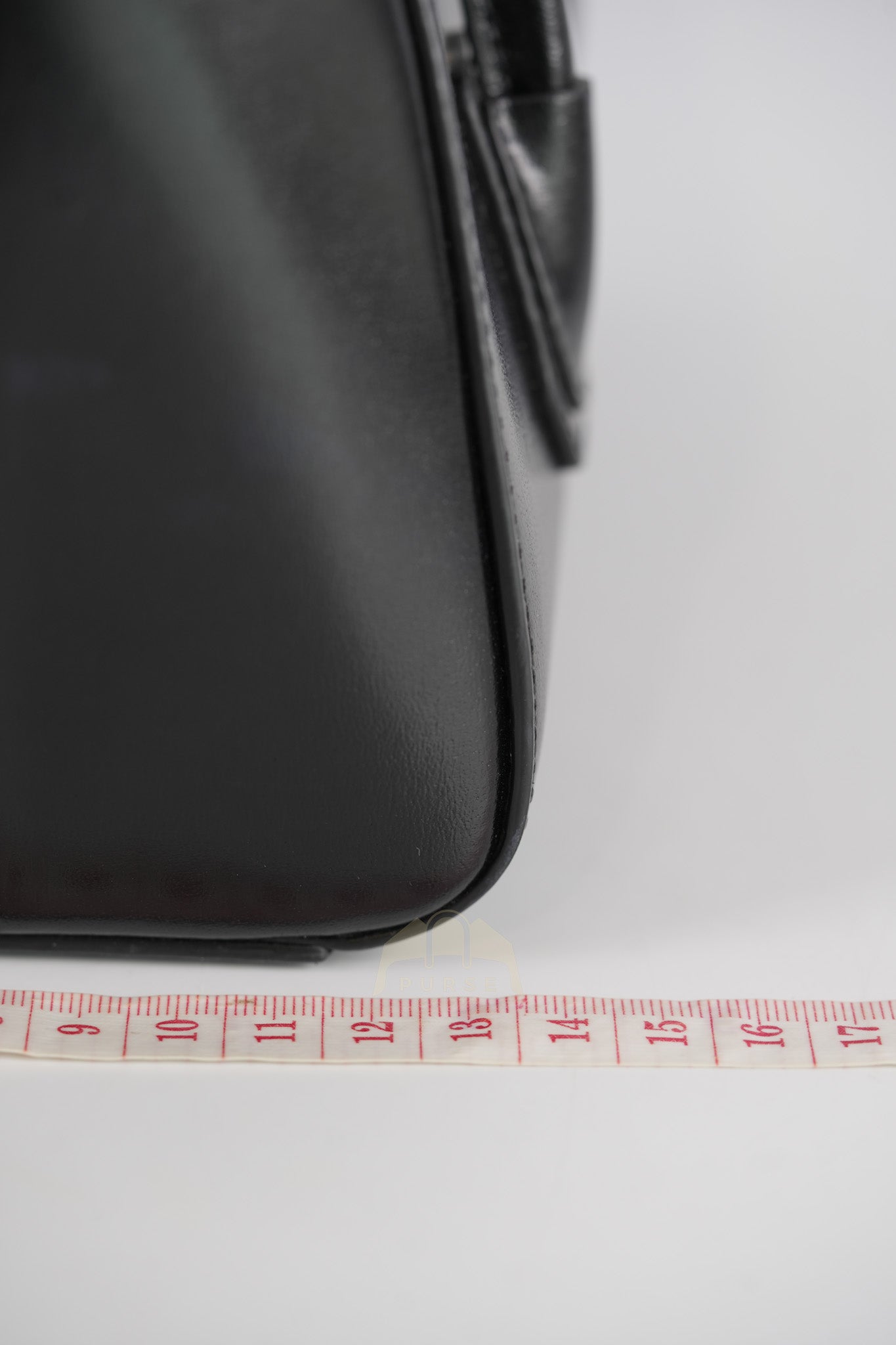 Antigona Lock Mini Handbag in Black Smooth Shiny Calfskin Leather | Purse Maison Luxury Bags Shop