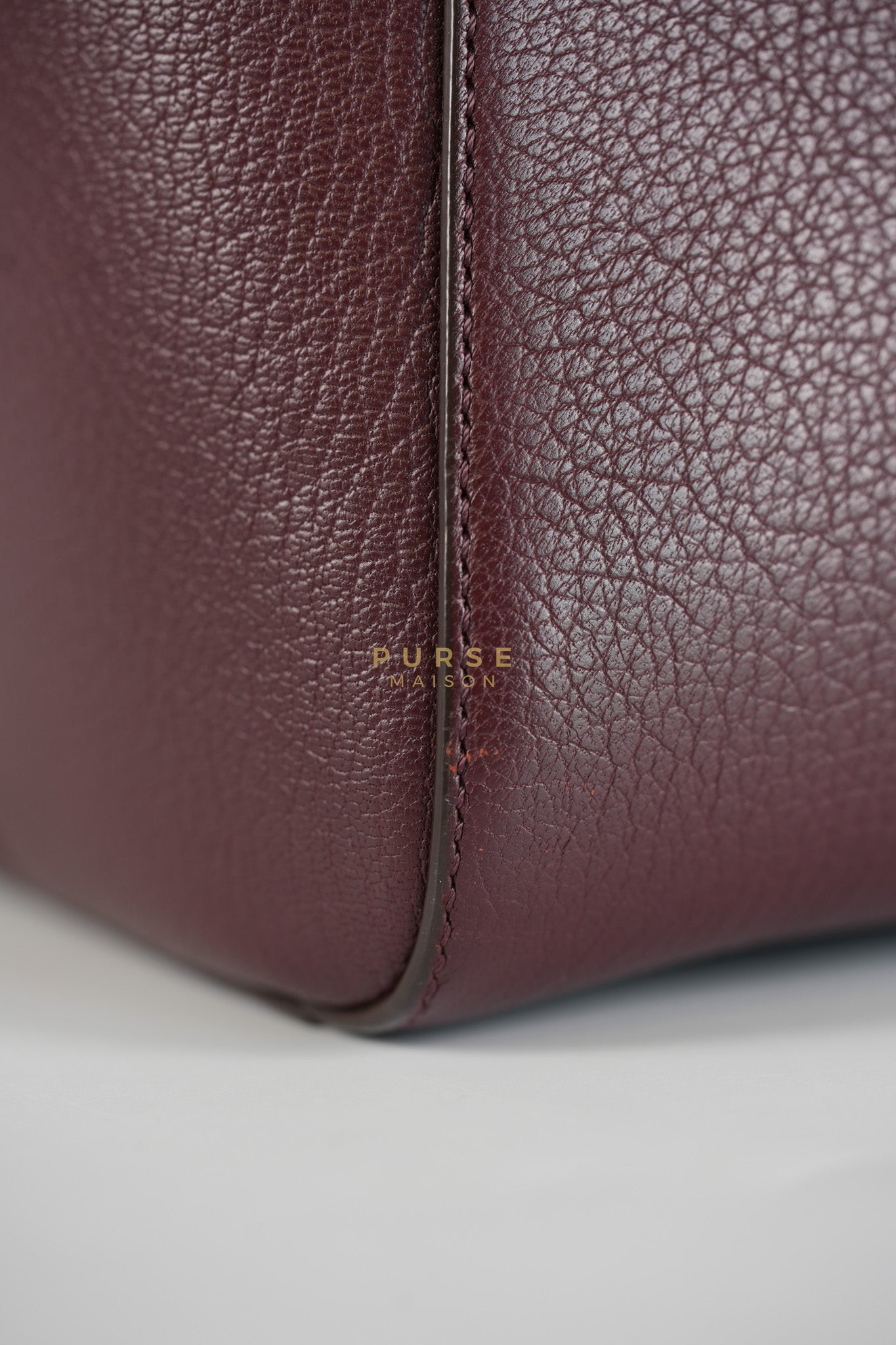 Antigona Medium Bag in Burgundy Goatskin Leather | Purse Maison Luxury Bags Shop