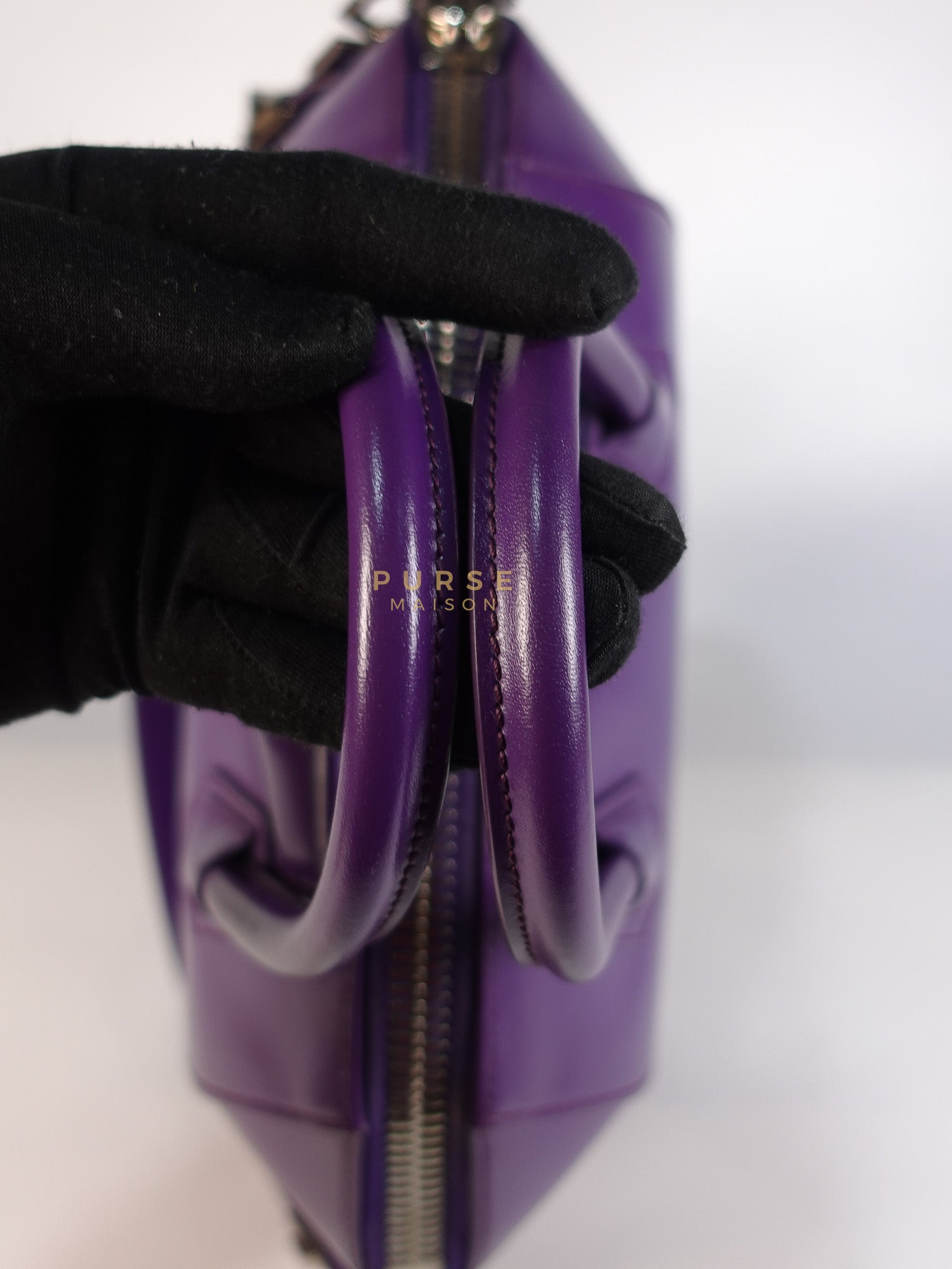 Antigona Medium Bag in Purple Shade Calfskin Leather & Silver Hardware | Purse Maison Luxury Bags Shop