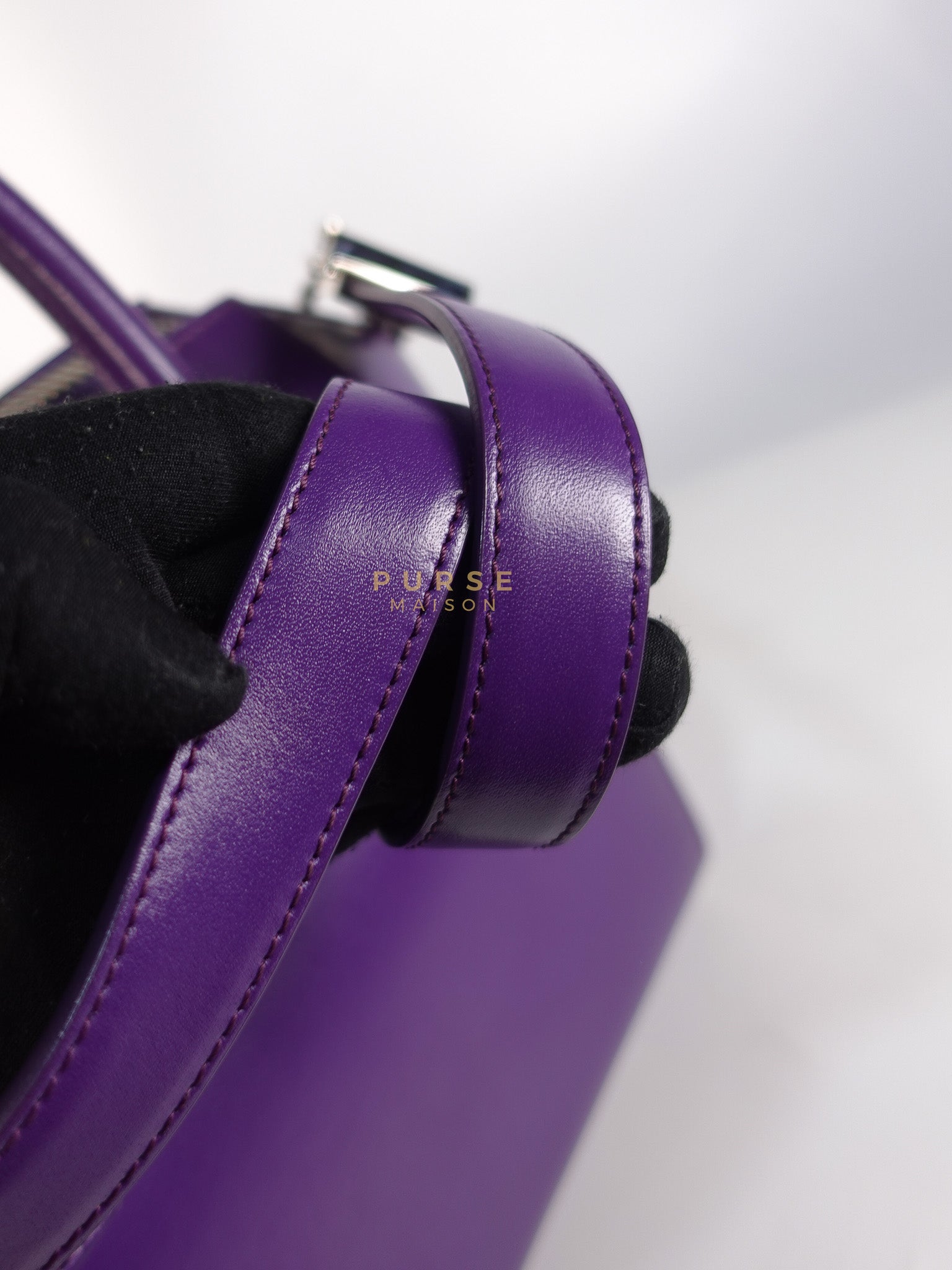 Antigona Medium Bag in Purple Shade Calfskin Leather & Silver Hardware | Purse Maison Luxury Bags Shop
