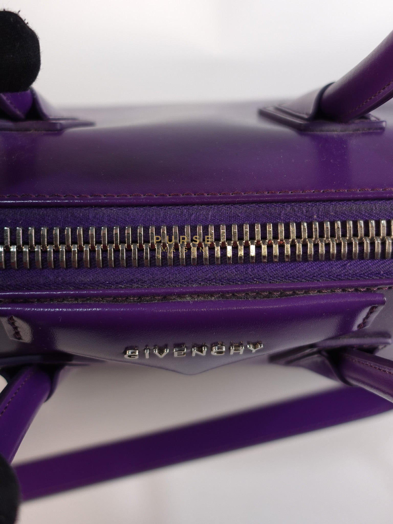 Antigona Medium Bag in Purple Shade Calfskin Leather & Silver Hardware | Purse Maison Luxury Bags Shop