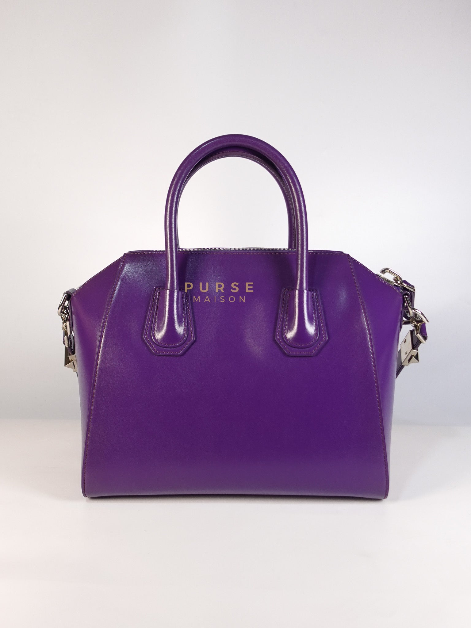 Antigona Medium Bag in Purple Shade Calfskin Leather & Silver Hardware | Purse Maison Luxury Bags Shop