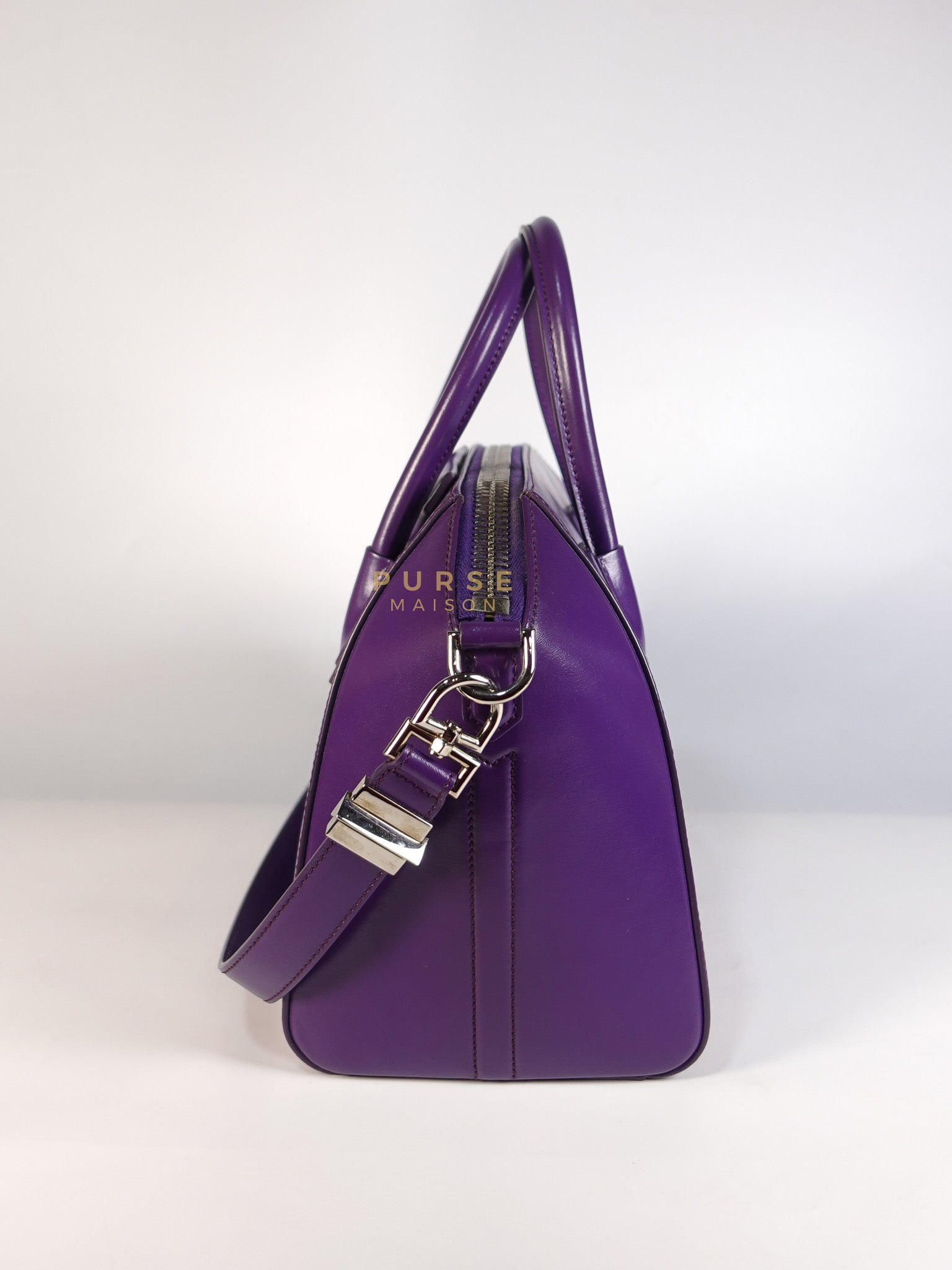 Antigona Medium Bag in Purple Shade Calfskin Leather & Silver Hardware | Purse Maison Luxury Bags Shop