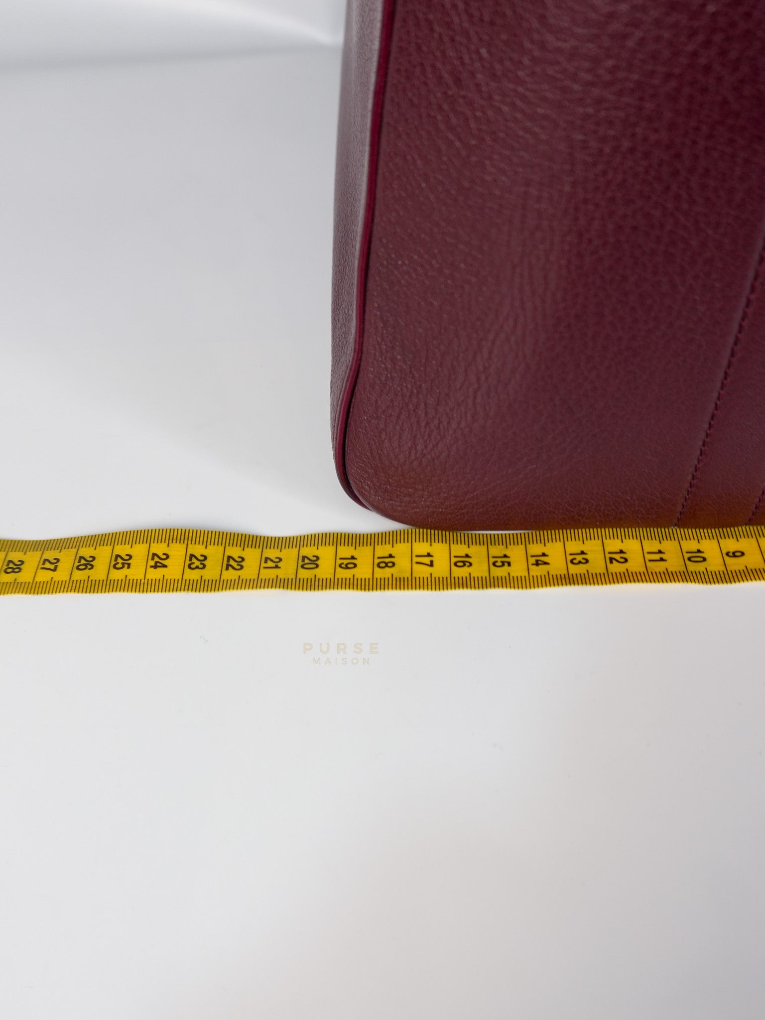 Antigona Medium in Burgundy Sugar Goatskin Leather | Purse Maison Luxury Bags Shop