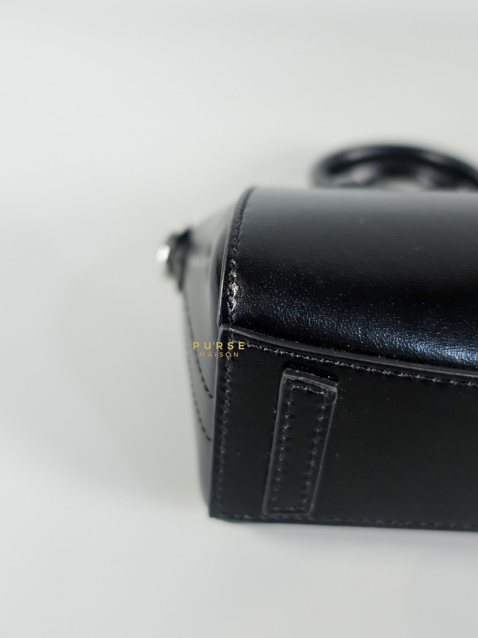 Micro Antigona in Black Smooth Calfskin Leather | Purse Maison Luxury Bags Shop
