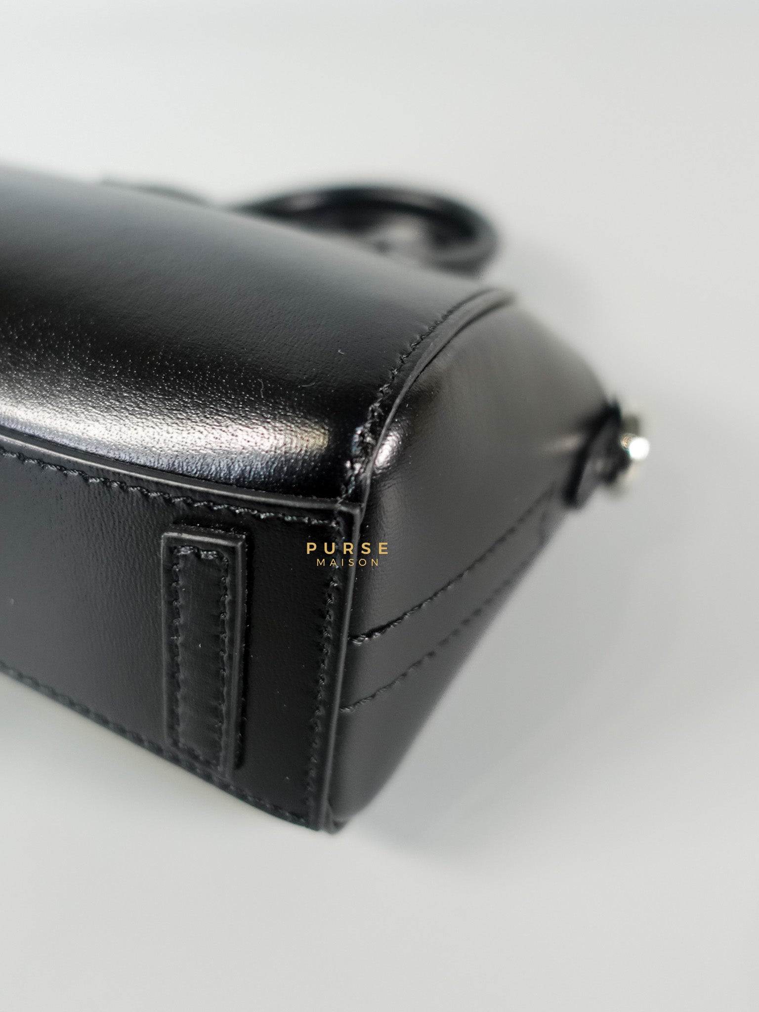 Micro Antigona in Black Smooth Calfskin Leather | Purse Maison Luxury Bags Shop