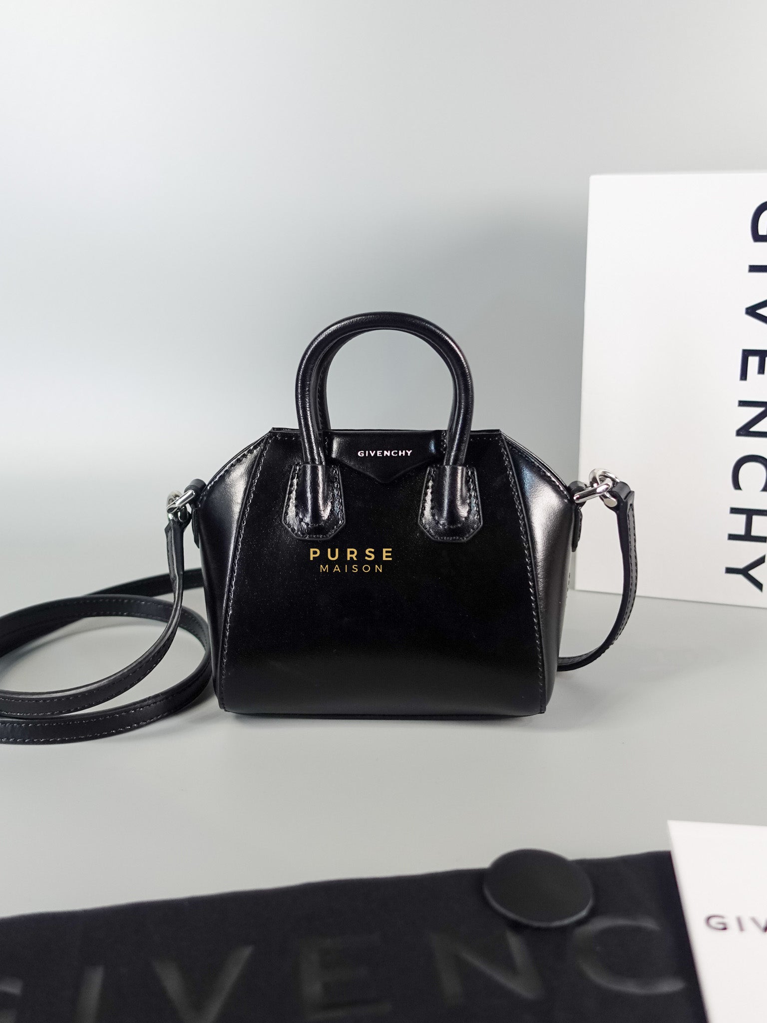 Micro Antigona in Black Smooth Calfskin Leather | Purse Maison Luxury Bags Shop