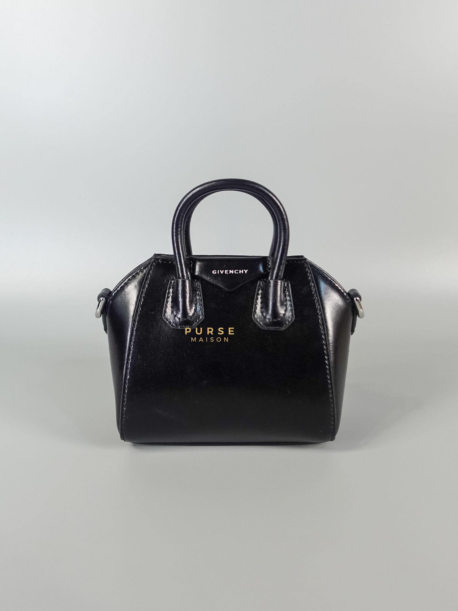Micro Antigona in Black Smooth Calfskin Leather | Purse Maison Luxury Bags Shop