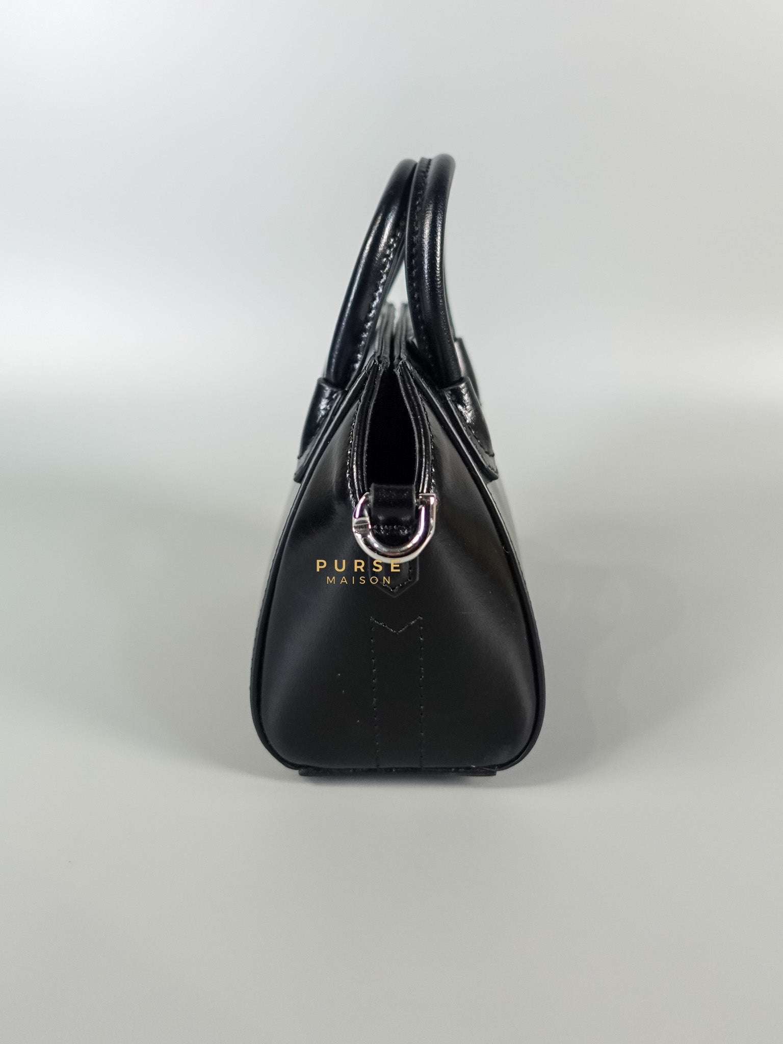 Micro Antigona in Black Smooth Calfskin Leather | Purse Maison Luxury Bags Shop