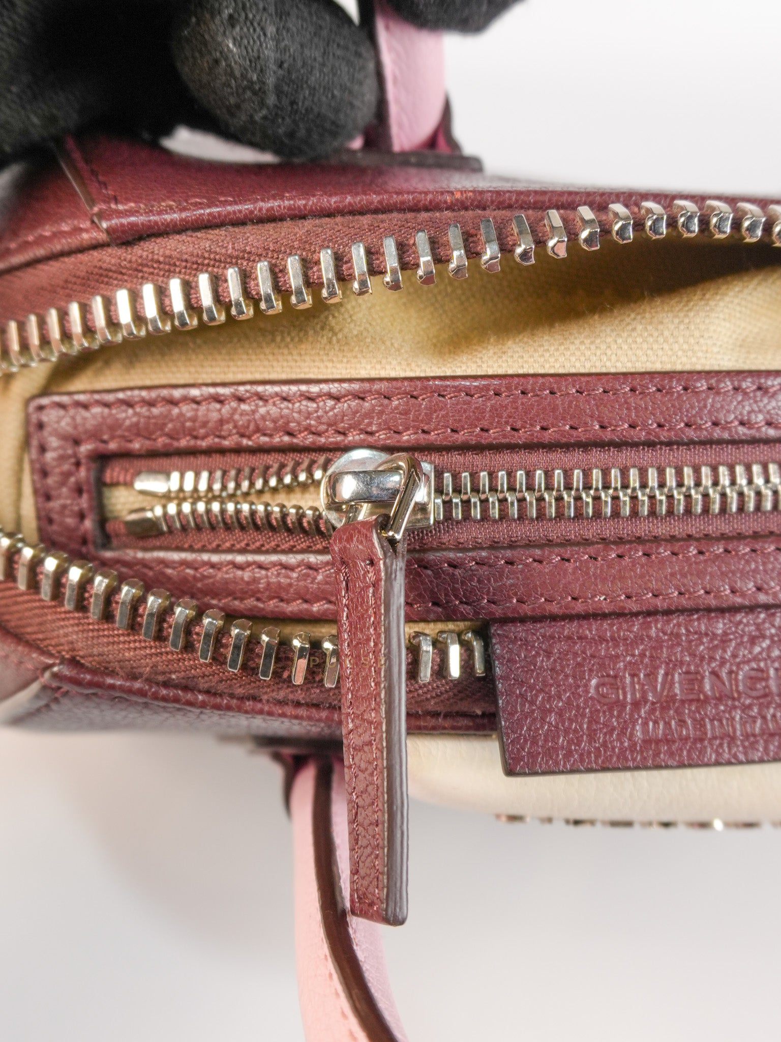 Antigona Mini Tri-Color in Goatskin Leather | Purse Maison Luxury Bags Shop