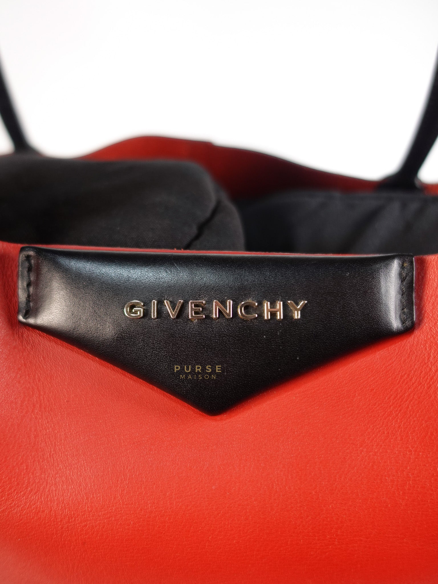 Antigona Shopper Tote Bag in Red Calfskin Leather | Purse Maison Luxury Bags Shop