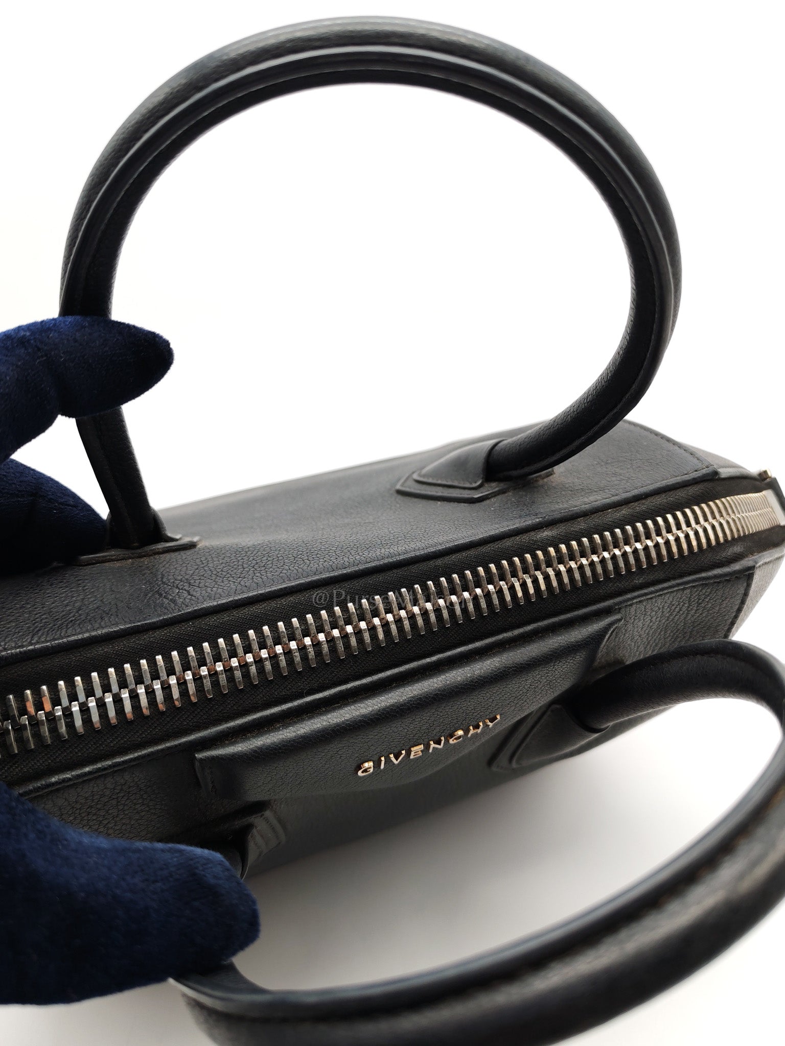 Antigona Small in Back Goatskin Leather Silver Hardware | Purse Maison Luxury Bags Shop