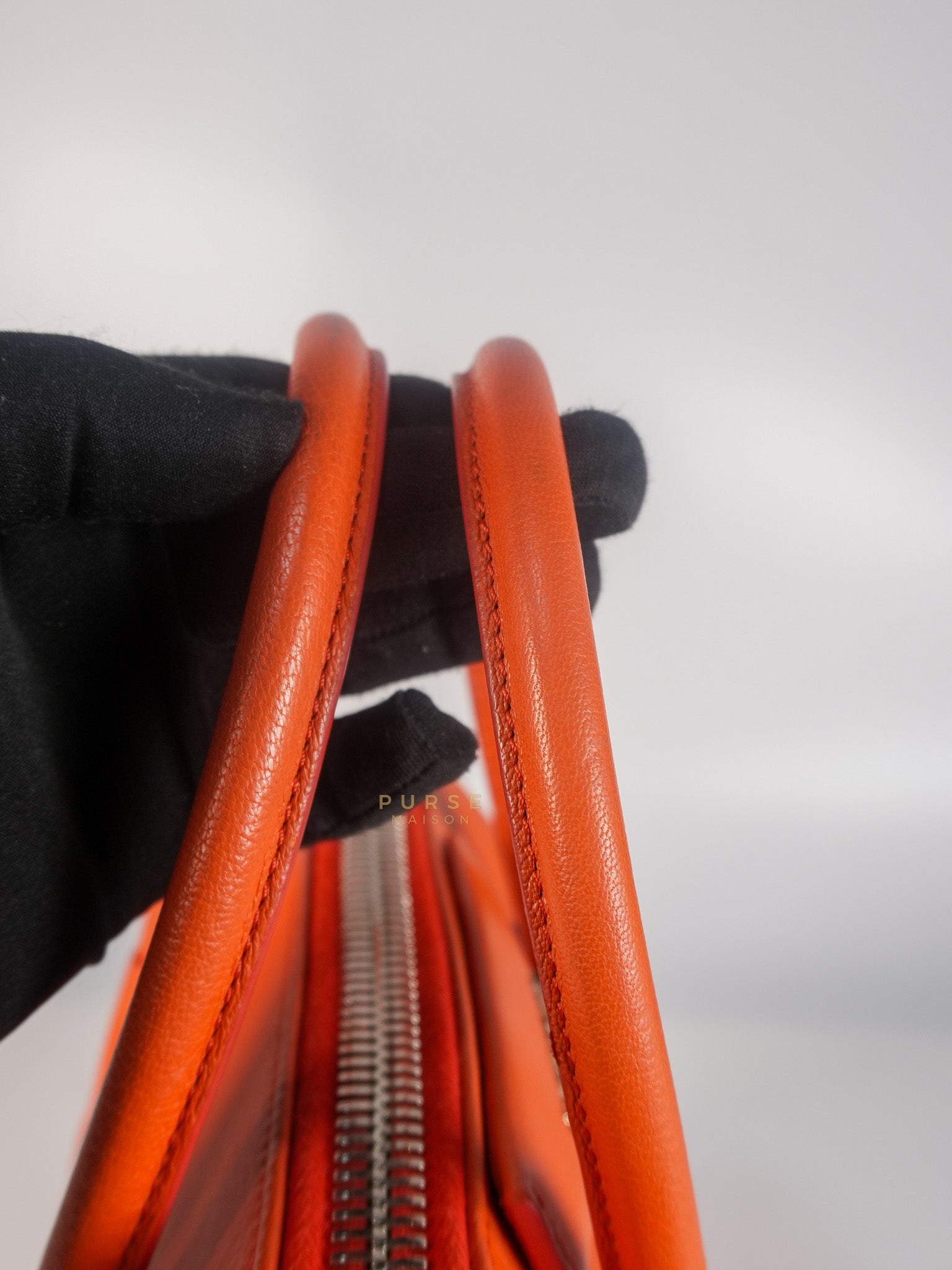 Antigona Small Orange Grained Calfskin Leather | Purse Maison Luxury Bags Shop